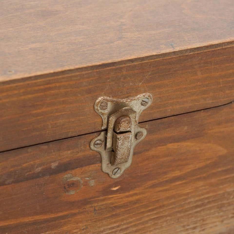 Antiguo cajón baúl francés de madera, circa 1930 Madera