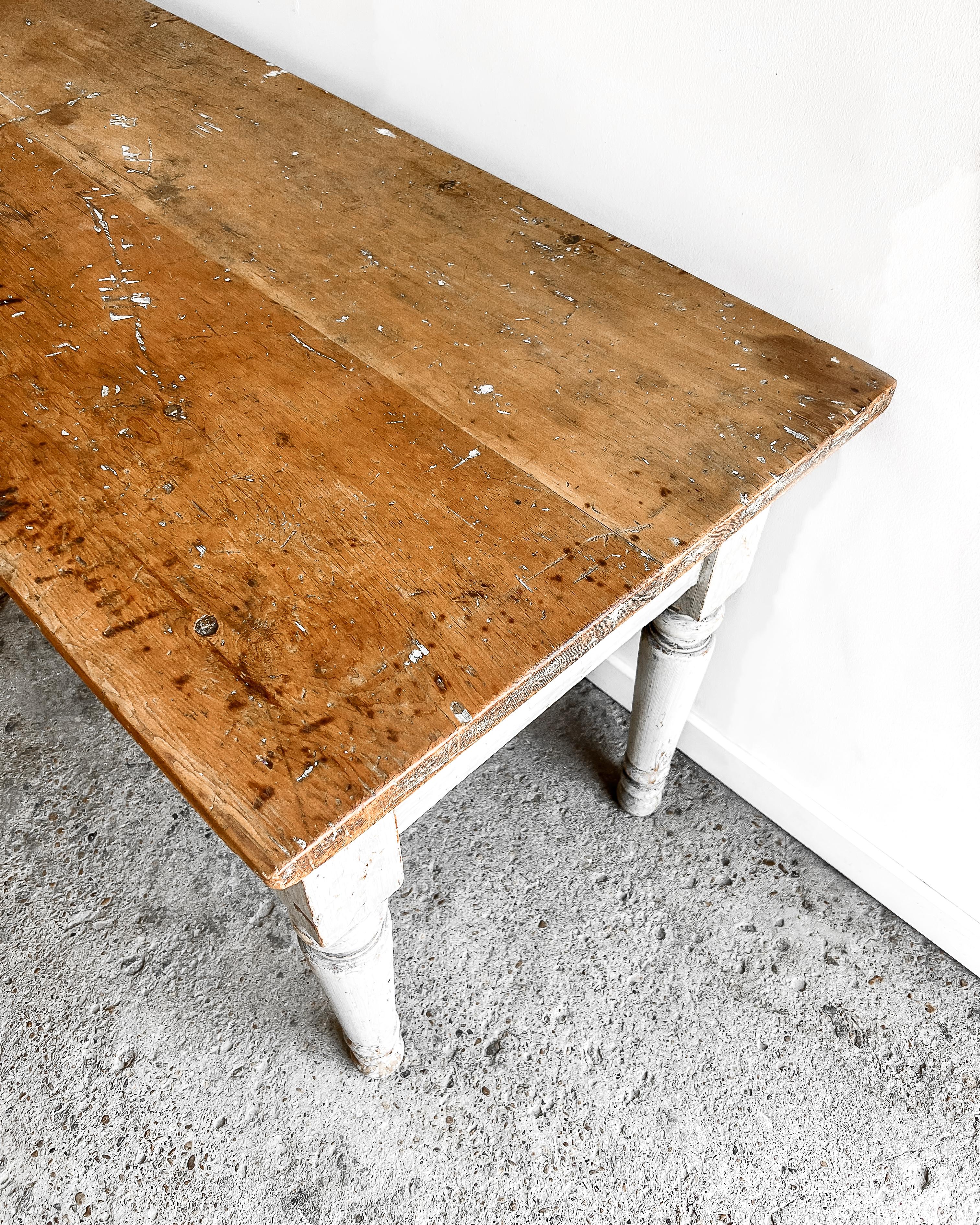 Antique French Work Table with Turned Legs 6