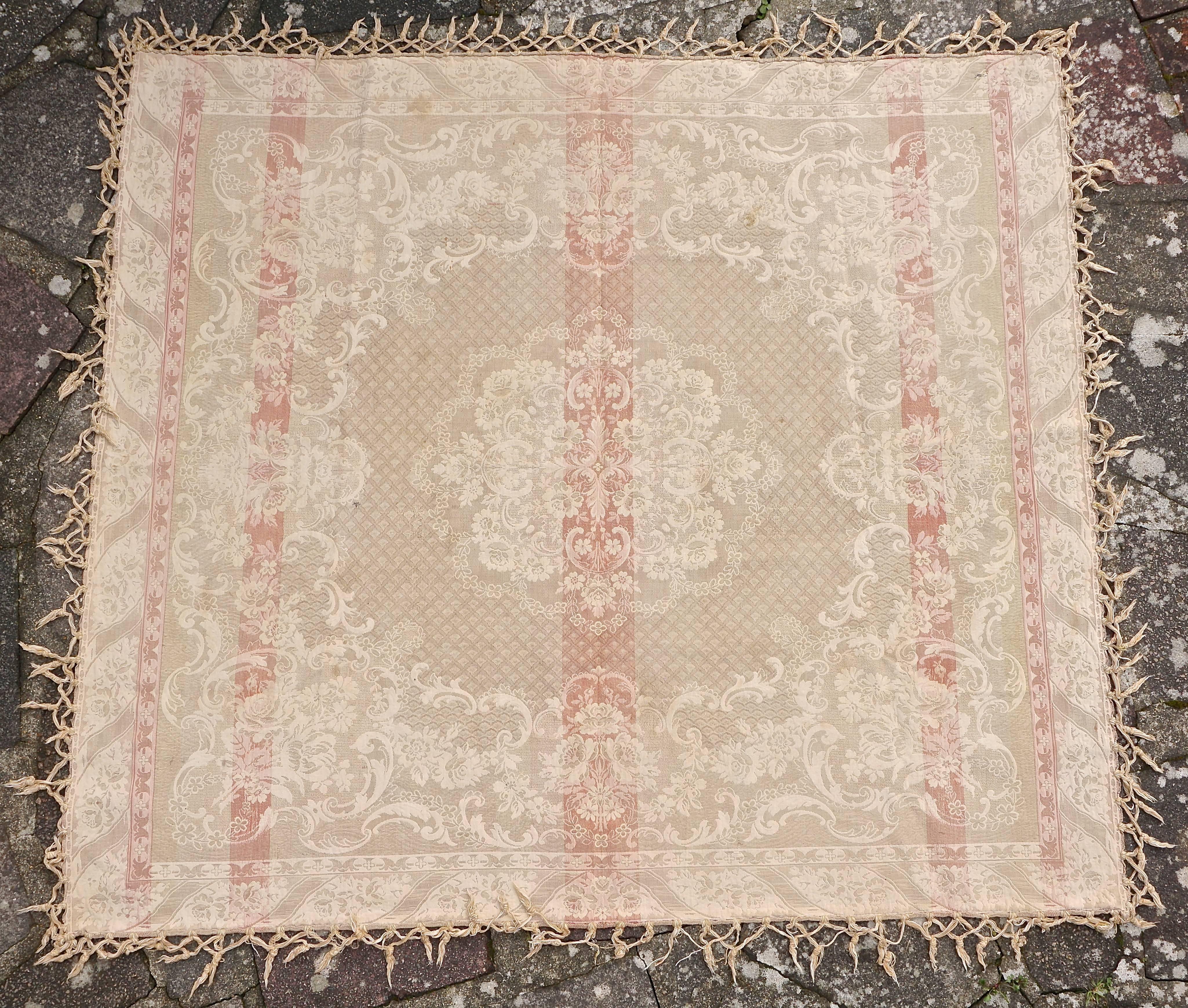 Antique French Woven Tapestry Floral Fringed Cotton Rug Throw in Pastel Shades In Good Condition In London, GB