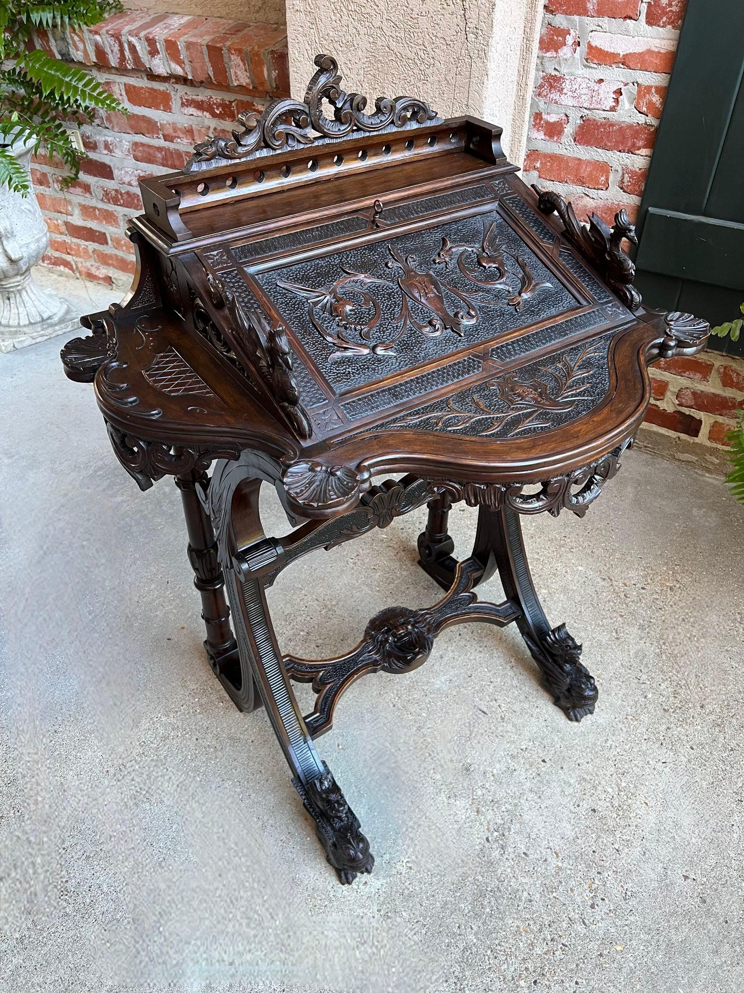Antiker französischer Schreibtisch-Sekretär Louis XV.-Sekretär aus geschnitzter Eiche, Renaissance um 1890 im Angebot 8