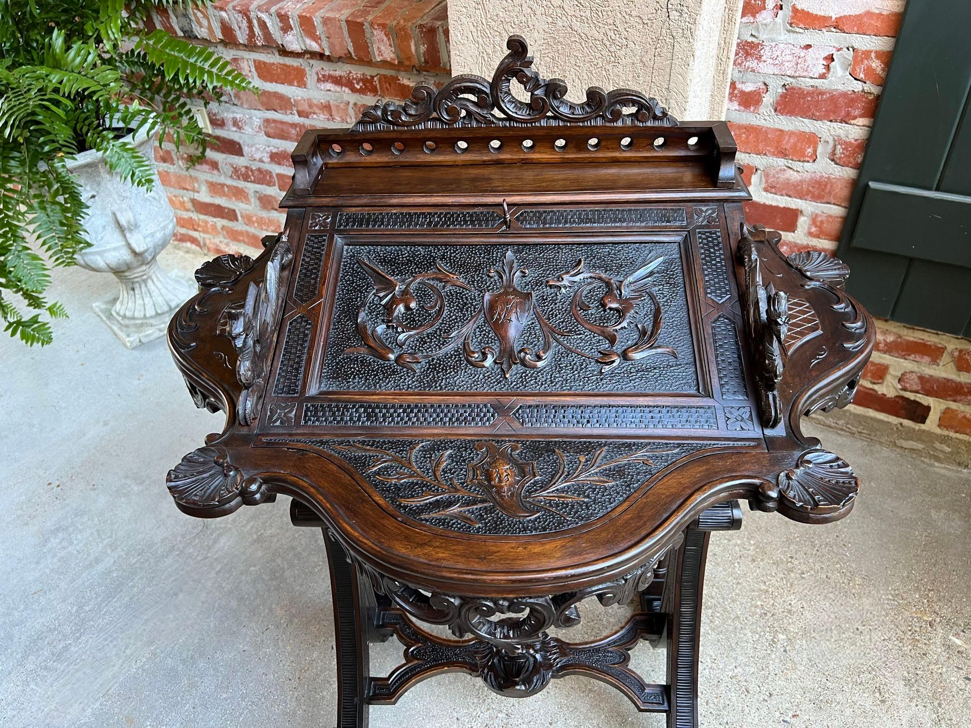 Antiker französischer Schreibtisch-Sekretär Louis XV.-Sekretär aus geschnitzter Eiche, Renaissance um 1890 im Angebot 10