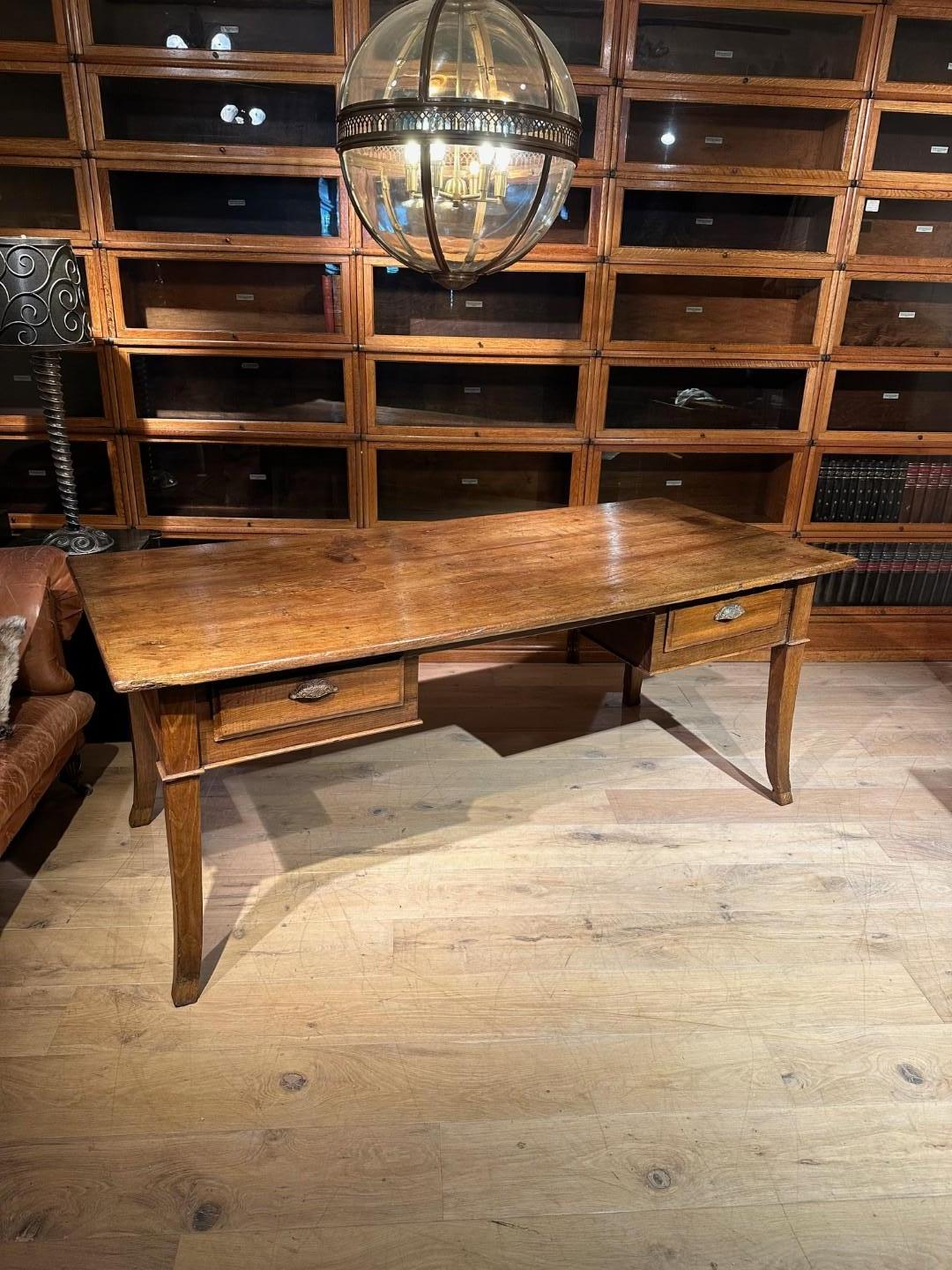 Français Table à écrire française ancienne en vente