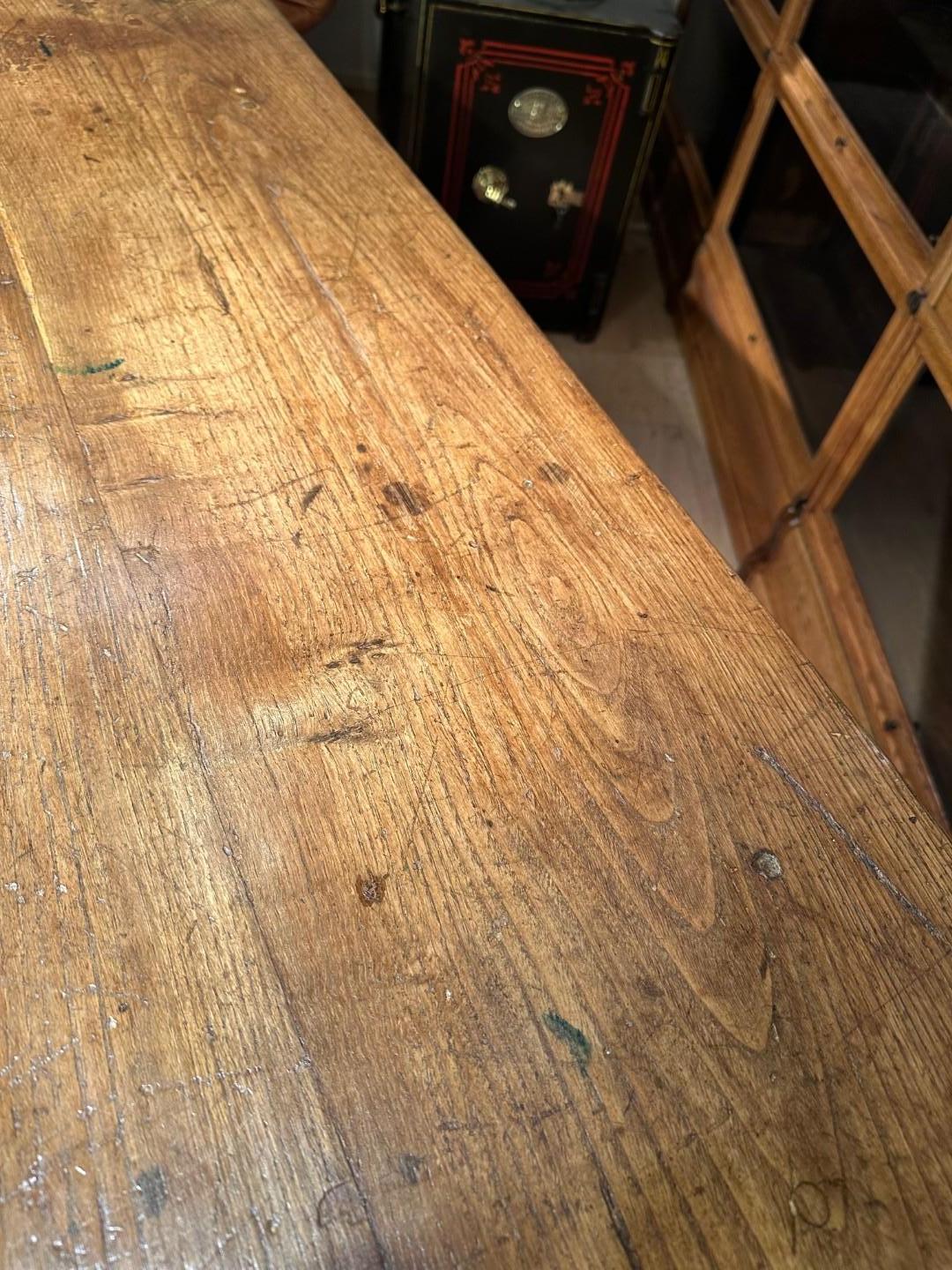 Table à écrire française ancienne en vente 2
