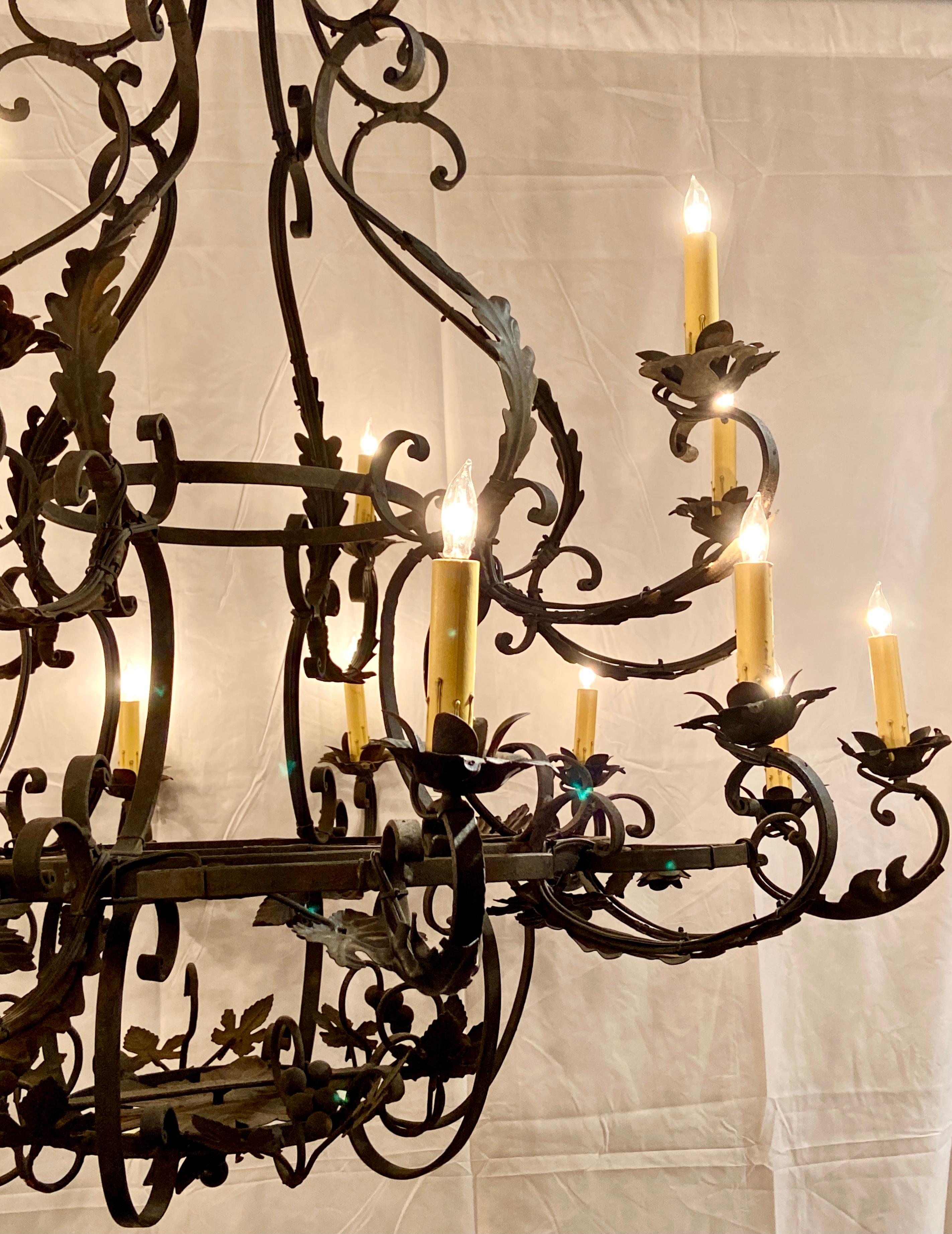 20th Century Antique French Wrought Iron 18-Light Chandelier with Grape Clusters