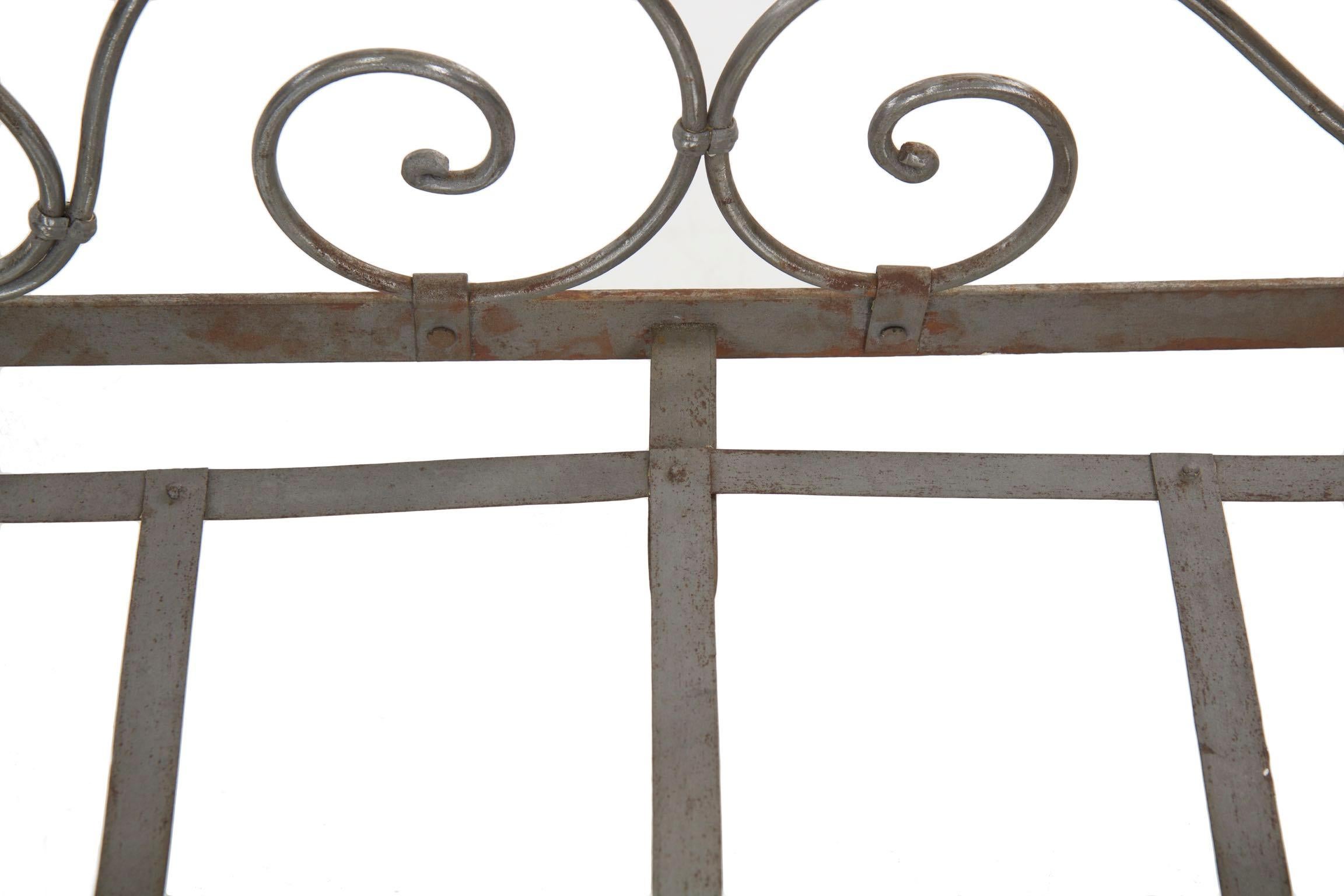 Antique French Wrought Iron Campaign Style Daybed Sofa 12