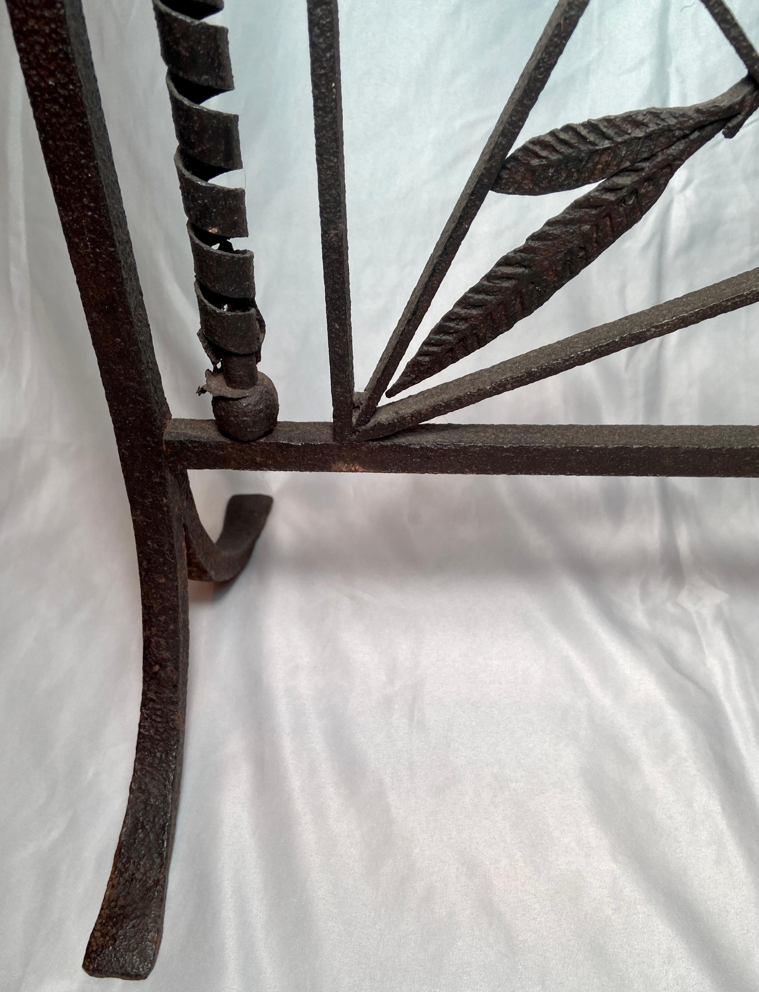 Antique French Wrought Iron Fire Screen, Circa 1890 For Sale 1