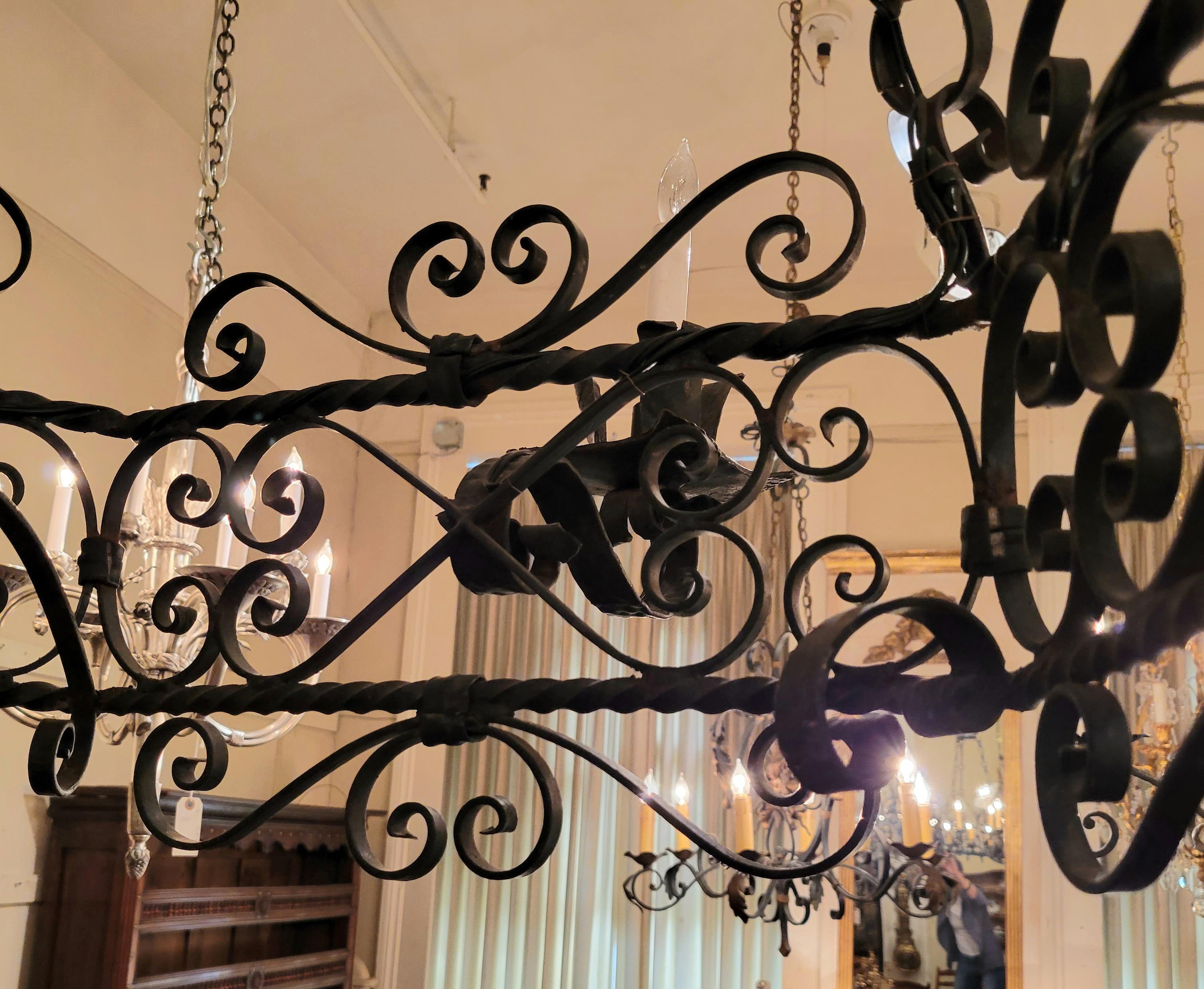 Antique French Wrought Iron Fixture, circa 1900-1910 For Sale 1