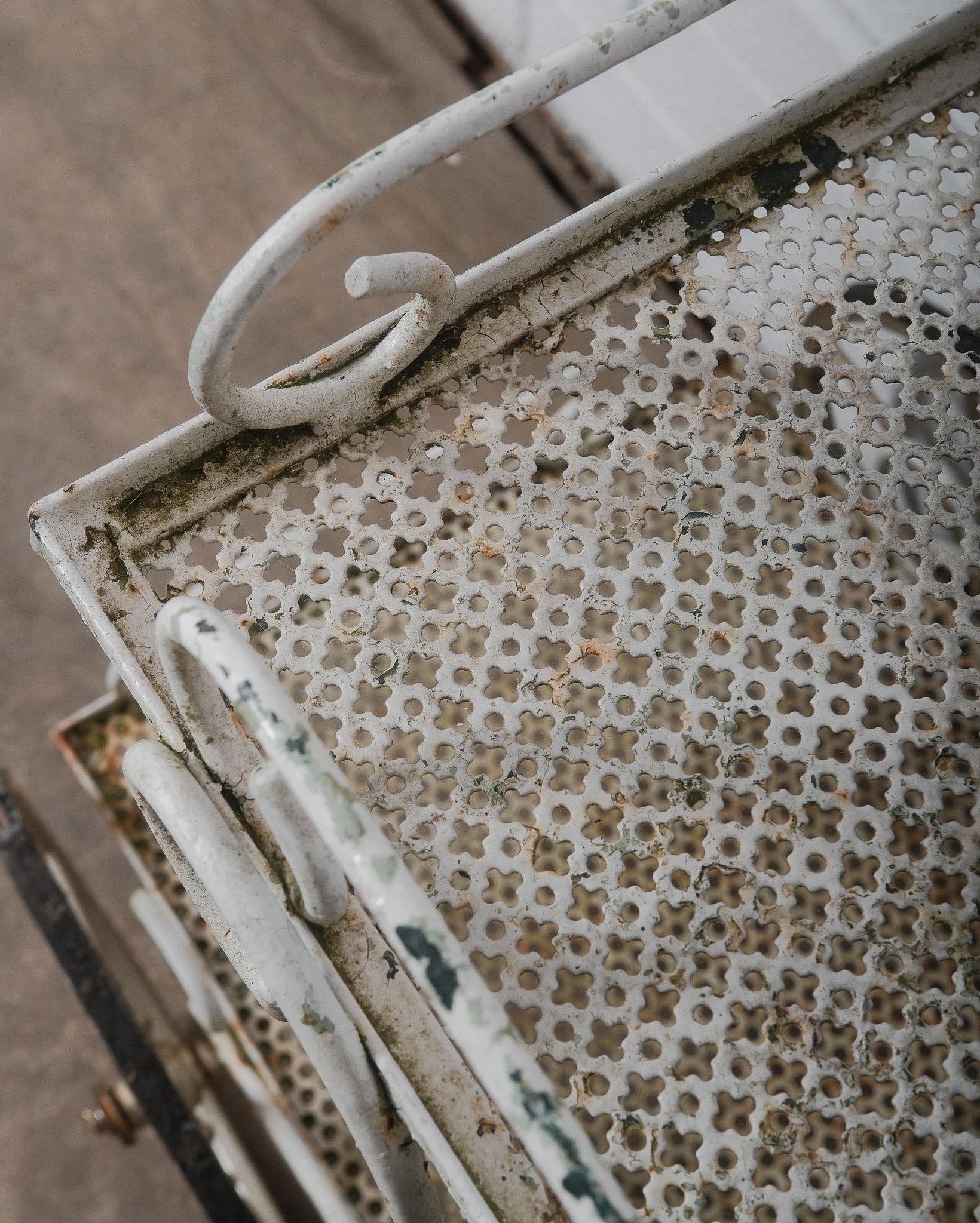 Antique French Wrought Iron & Mesh Bar Cart, Early 20th Century État moyen - En vente à High Point, NC
