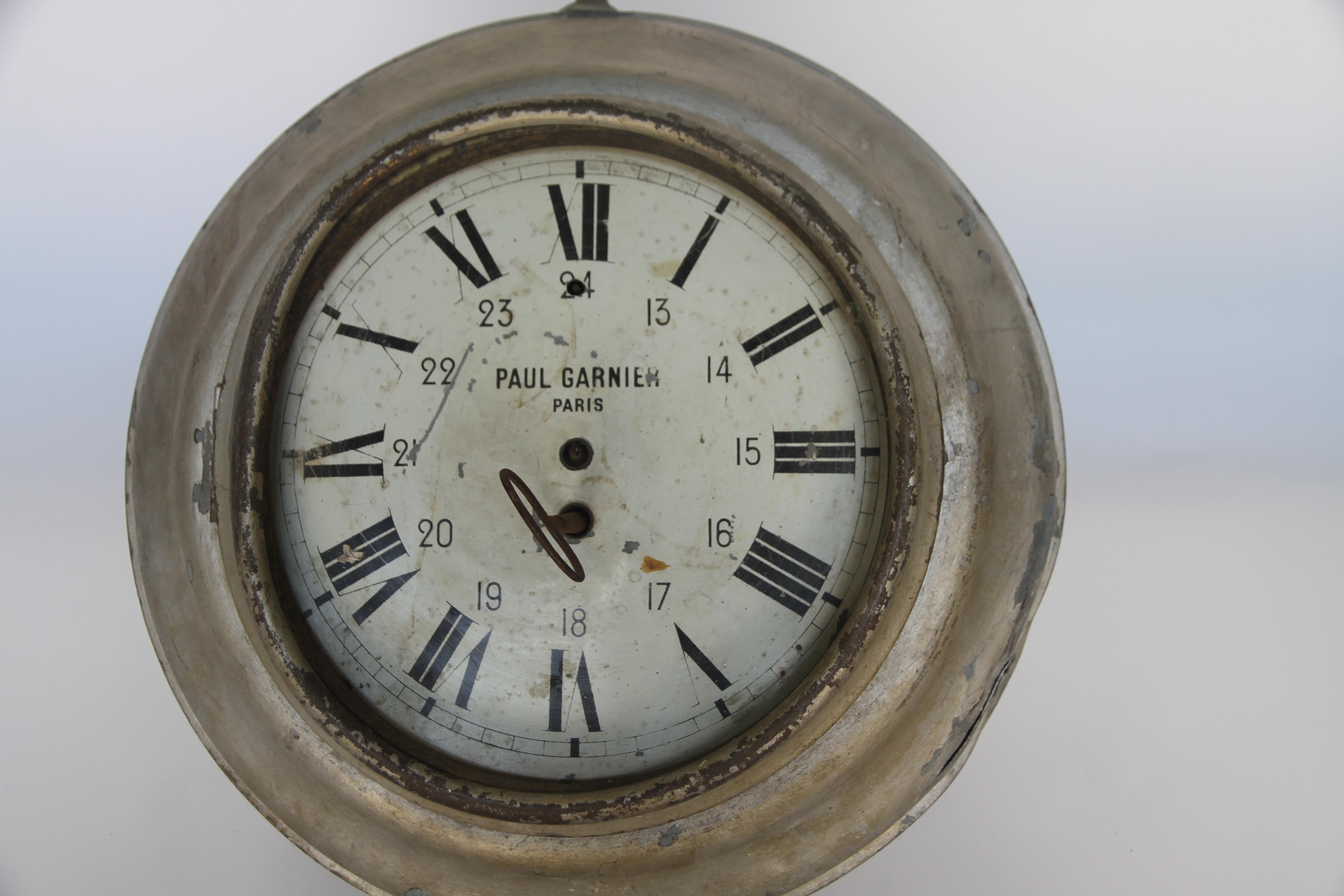 Antique French Zinc Clock, Paul Garnier Paris In Distressed Condition In Houston, TX