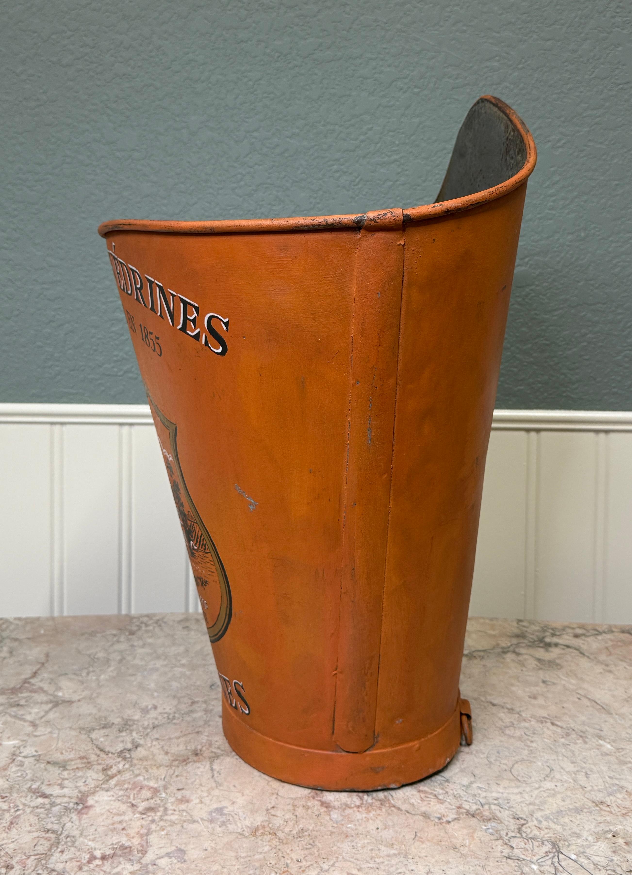 Antikes französisches Zink Trauben Hod Weinkeller Ernte Bucket Basket Pflanzgefäß aus Zink um 1900 im Angebot 7