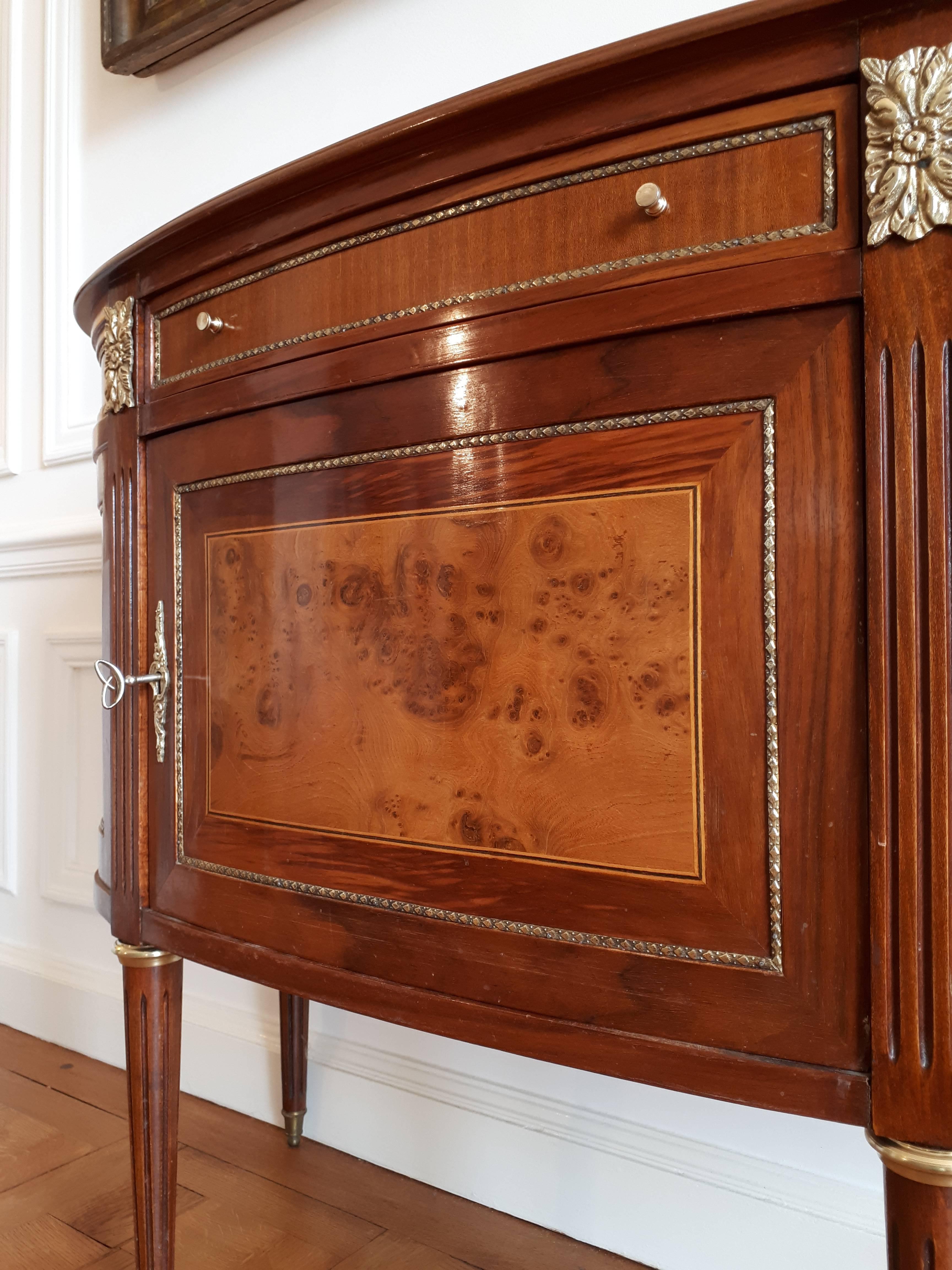 Antique French, Louis XVI Style Chest of Drawers Commode Buffet Marquetry Bronze 3