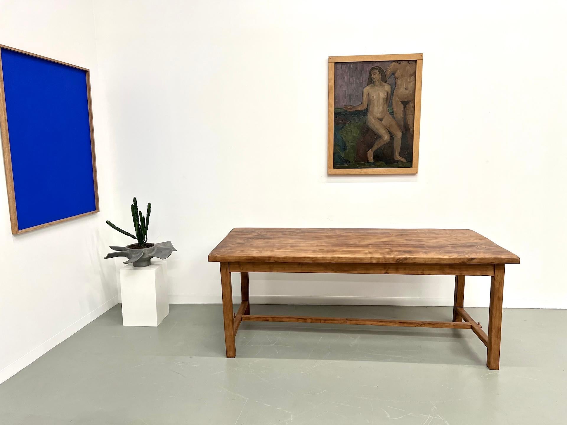 Ancienne table de ferme française en bois de cerisier massif en vente 6