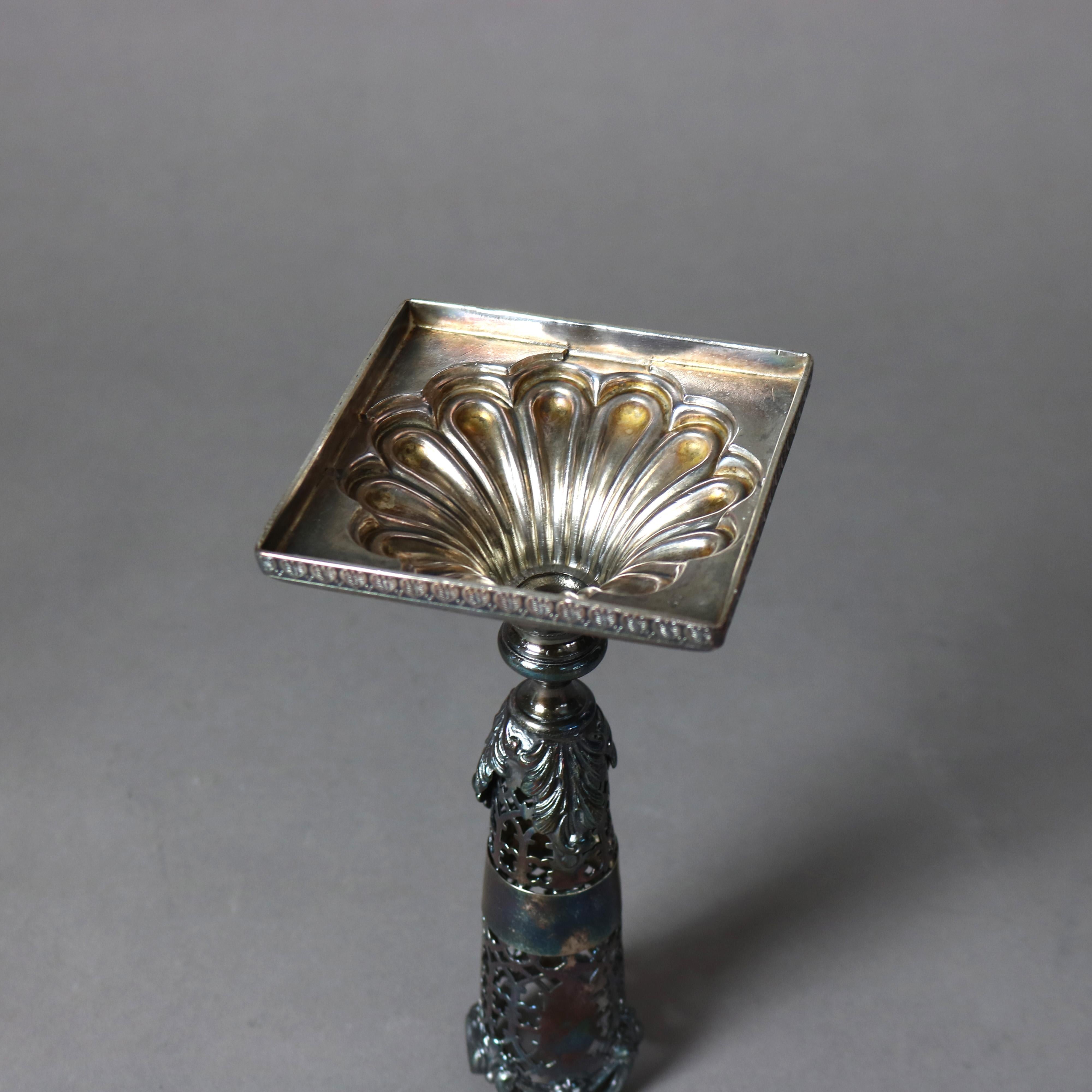 Vaso antico in vetro smerigliato e placcato in argento C1910 in vendita 1