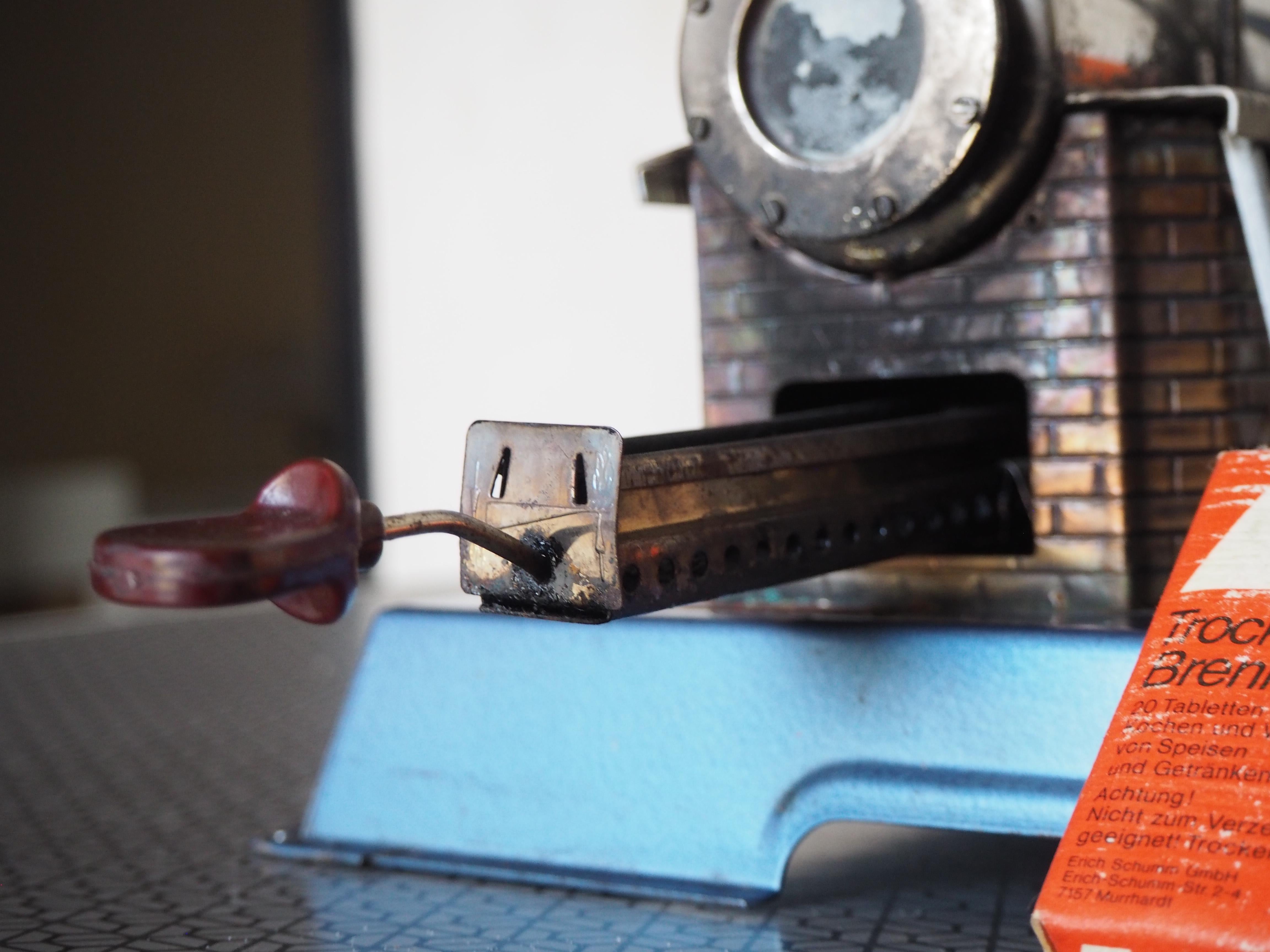 Modèle ancien de machine à vapeur entièrement fonctionnelle, Allemagne, années 1950 en vente 11