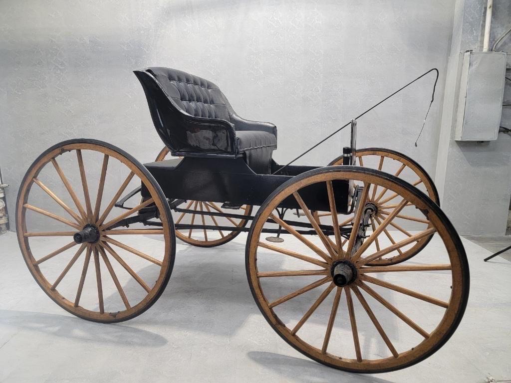 Métal Antiquité - Buggy à ressort pour chevaux, entièrement restauré et fonctionnel en vente