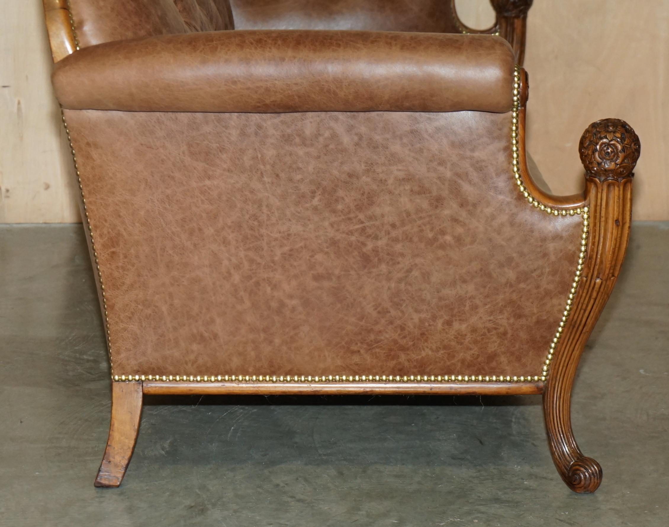 ANTIQUE FULLY RESTORED REGENCY 1810 CHESTERFiELD SOFA BROWN LEATHER CARVED FRAME For Sale 9