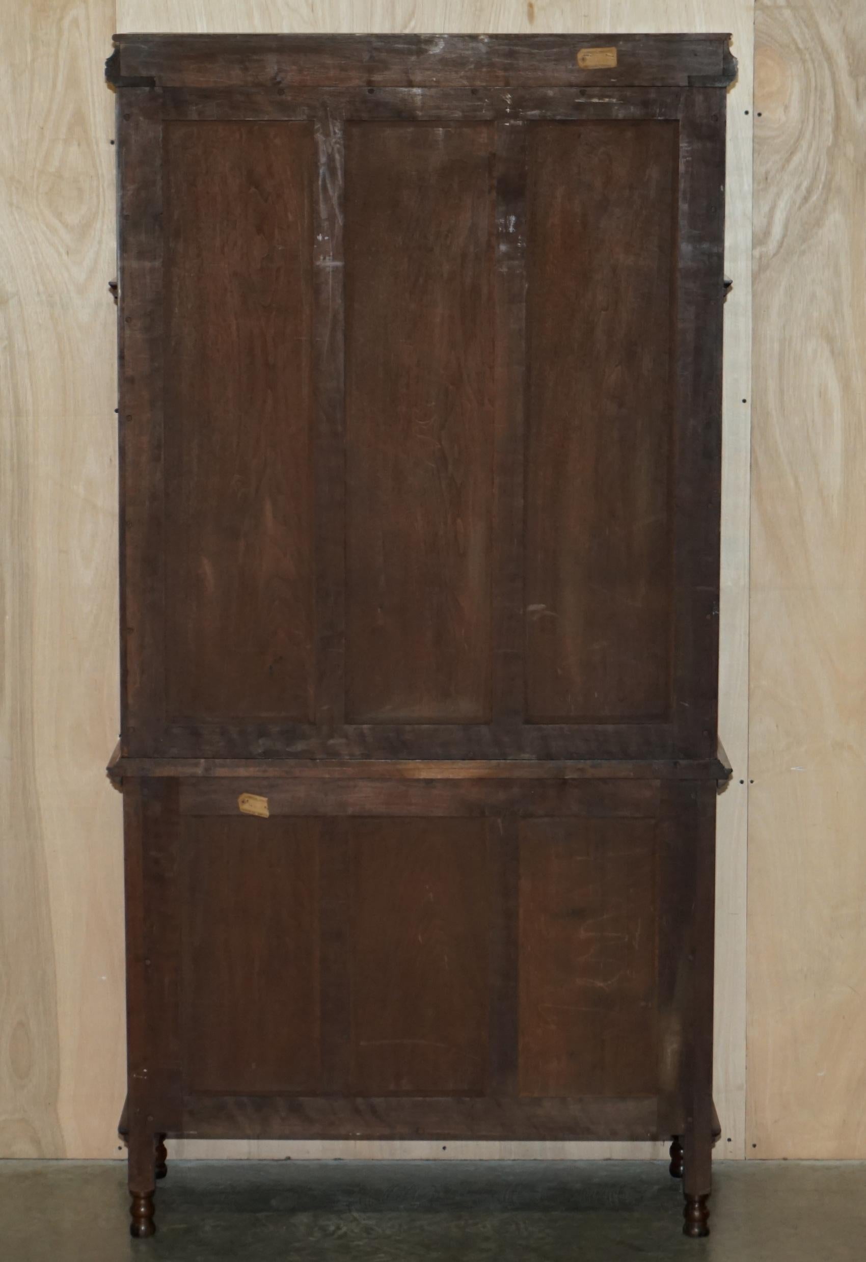 Antikes viktorianisches Bücherregal aus glasierter Astralglasur mit vollständig gestempeltem Jas-Schwanz im Angebot 4