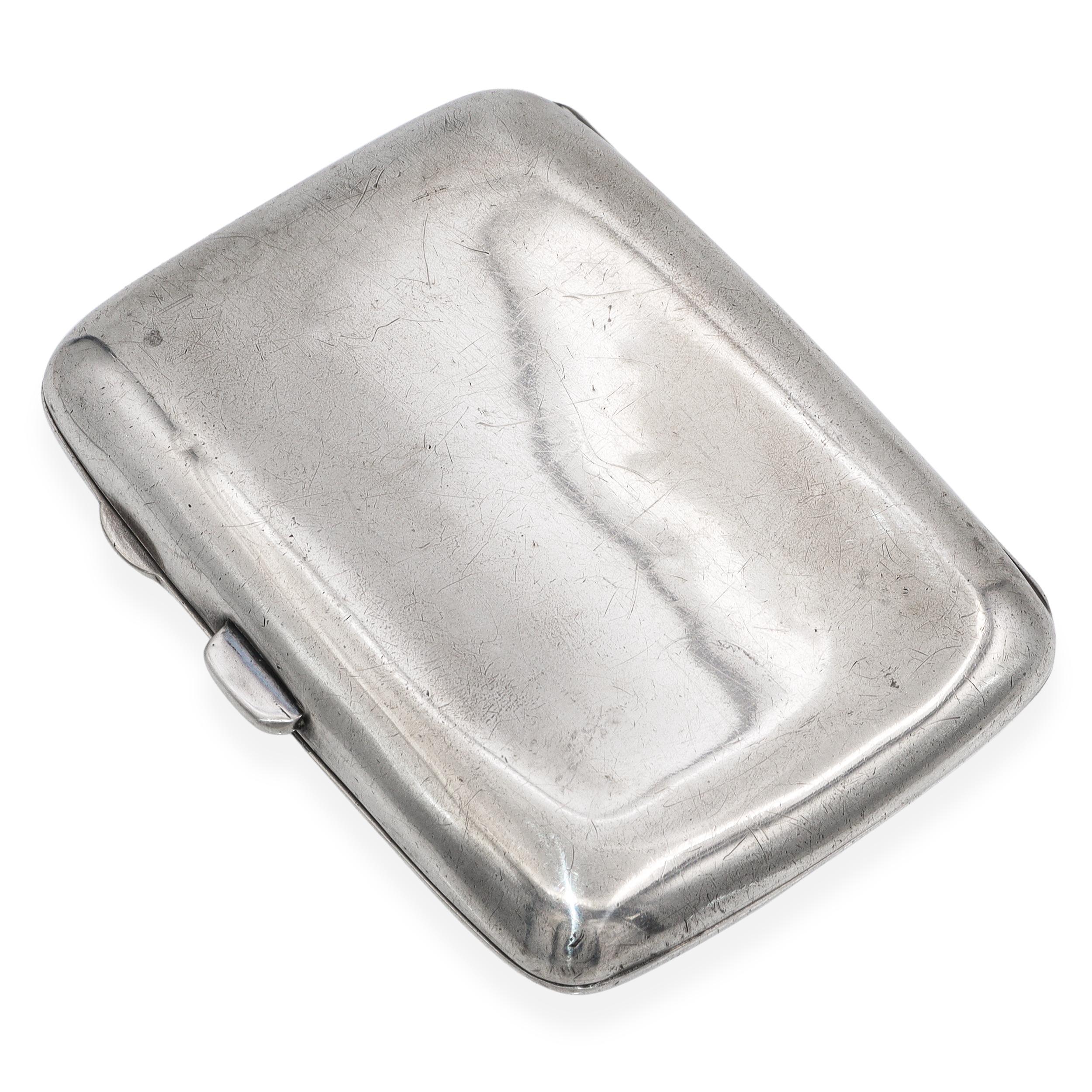 Ancien étui à cigarettes en argent sterling de G. Seifert & Sons Quebec Bon état - En vente à New York, NY