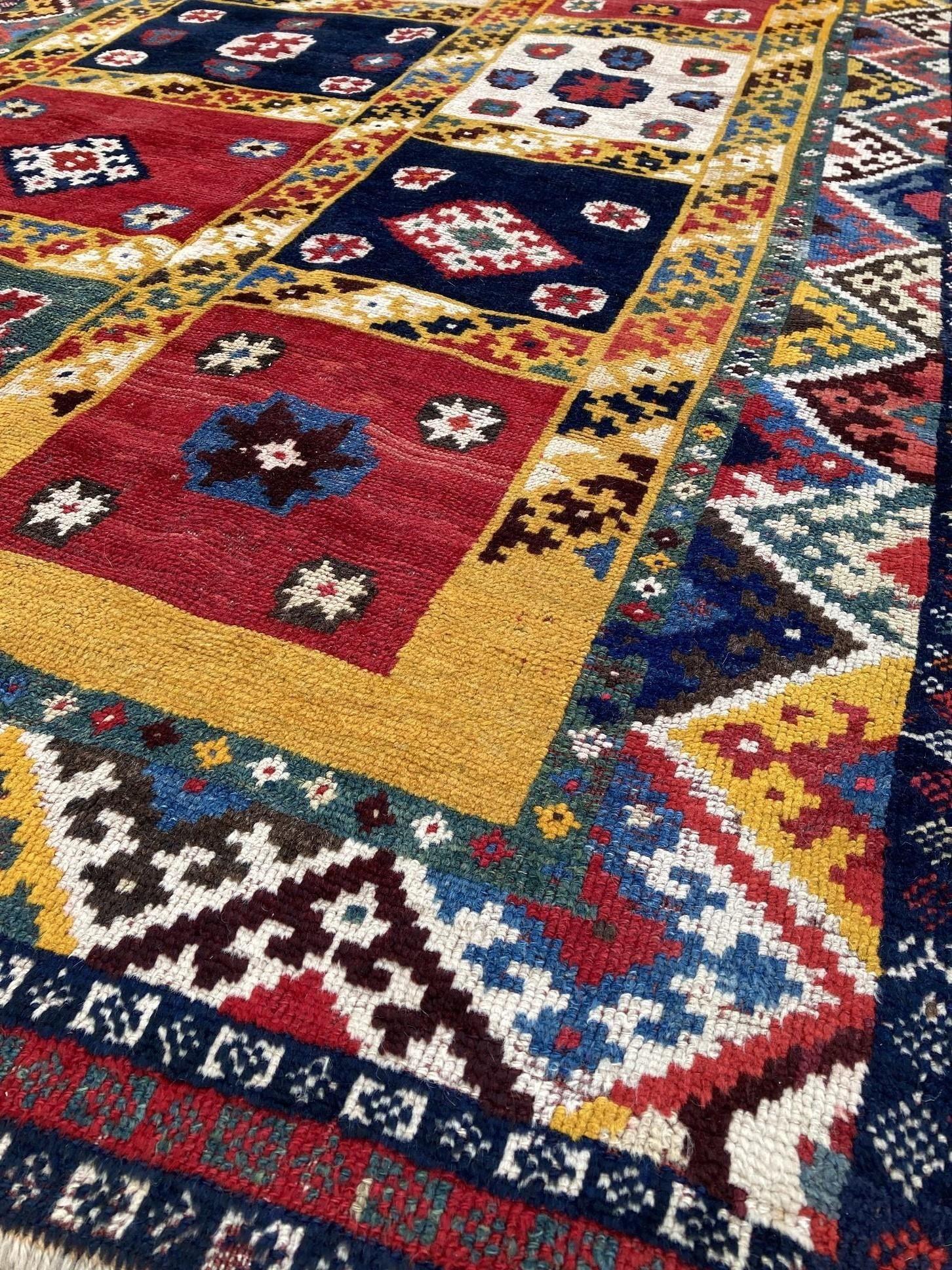 Antiker Gabbeh-Teppich 2,68 m X 1,42 m, antik im Angebot 4