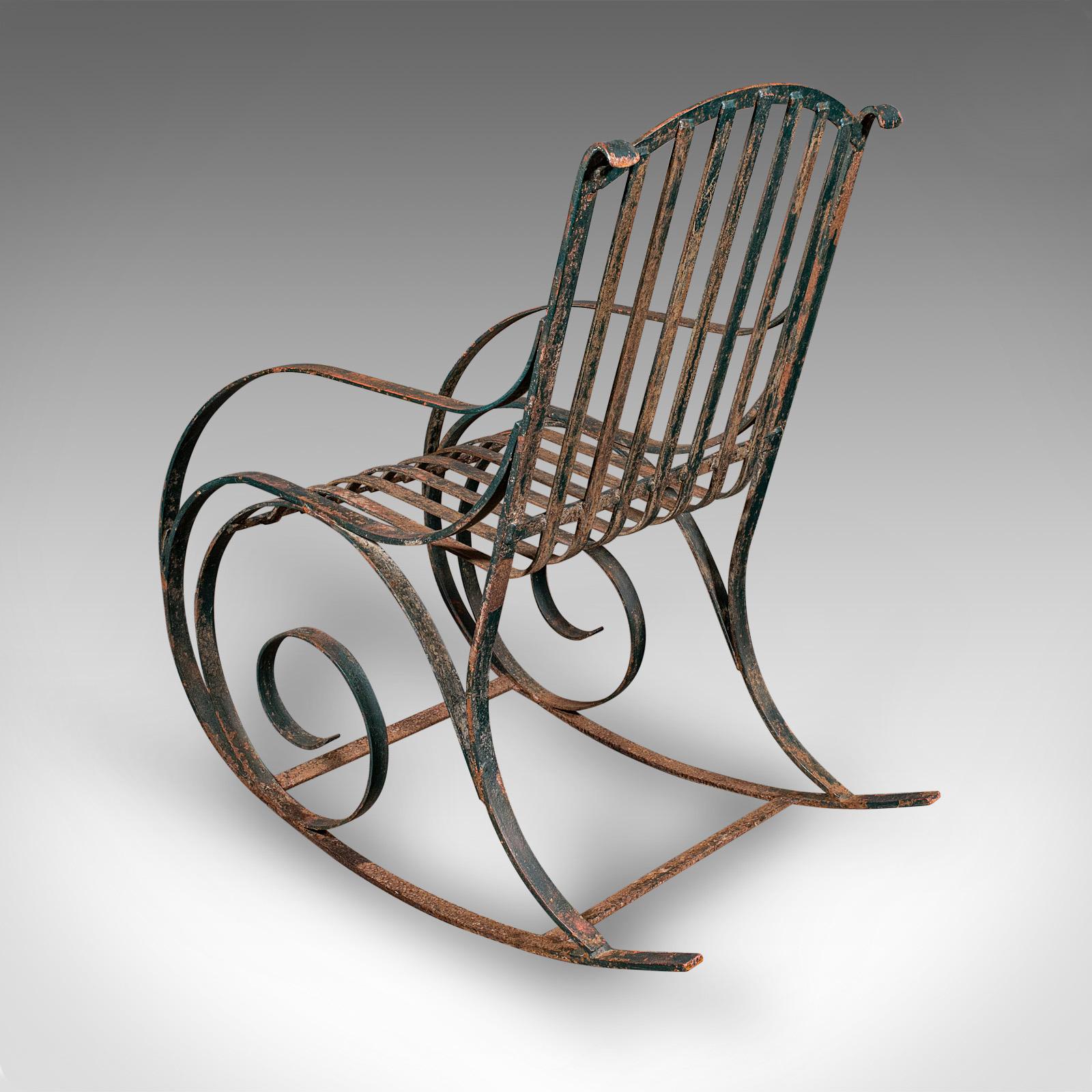 Antique Garden Lounger Set, English, Outdoor, Rocker, Steamer Chair, Edwardian For Sale 4