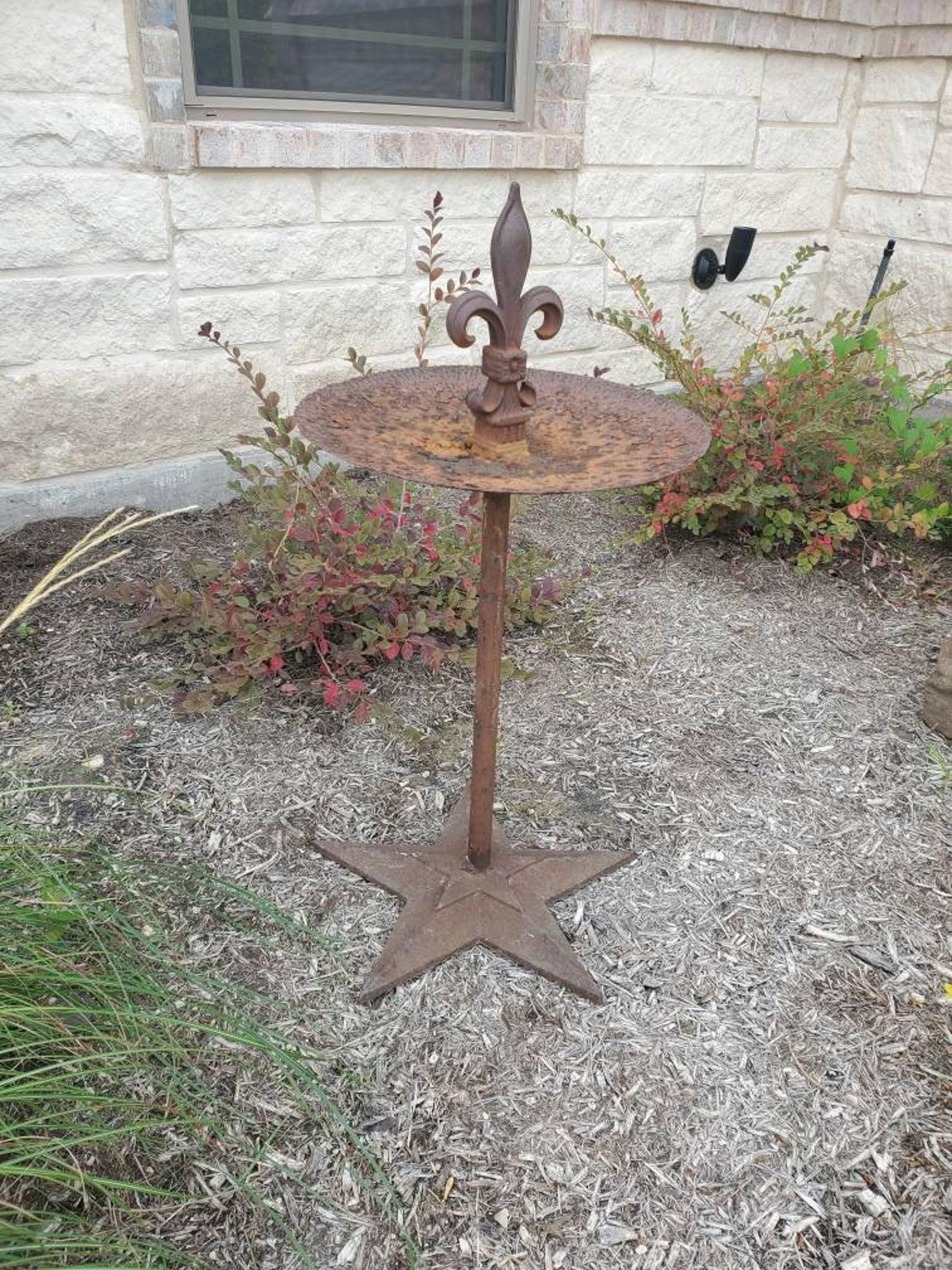 Antique Garden Ornament from Architectural Salvaged Elements In Good Condition In Forney, TX