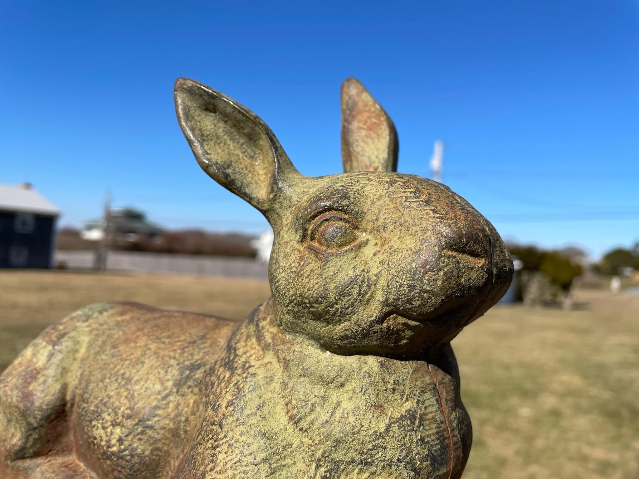 Antique Garden Rabbit with Extraordinary Patina In Good Condition In South Burlington, VT