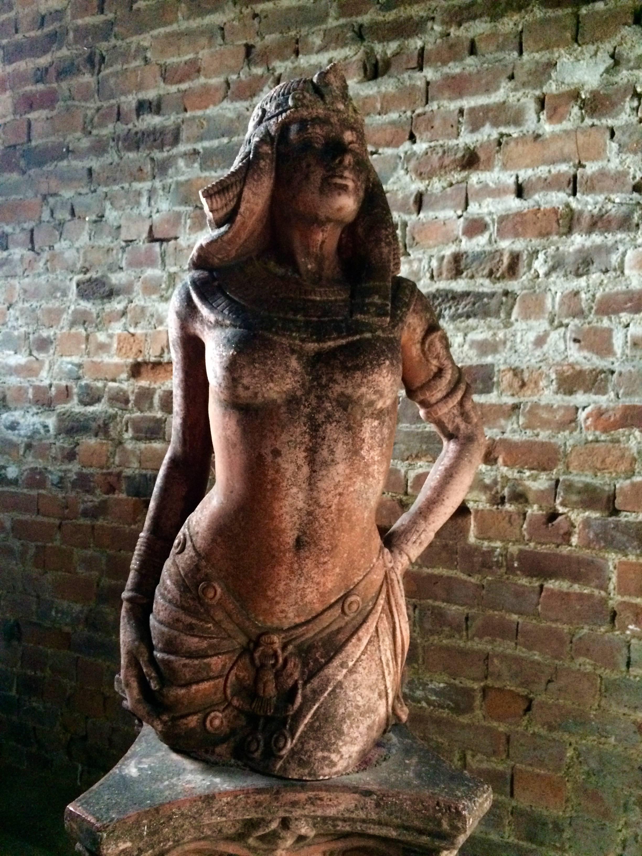 Antike Gartenstatue Ägyptische Wiedergeburt Rosa Beton Viktorianisch 2