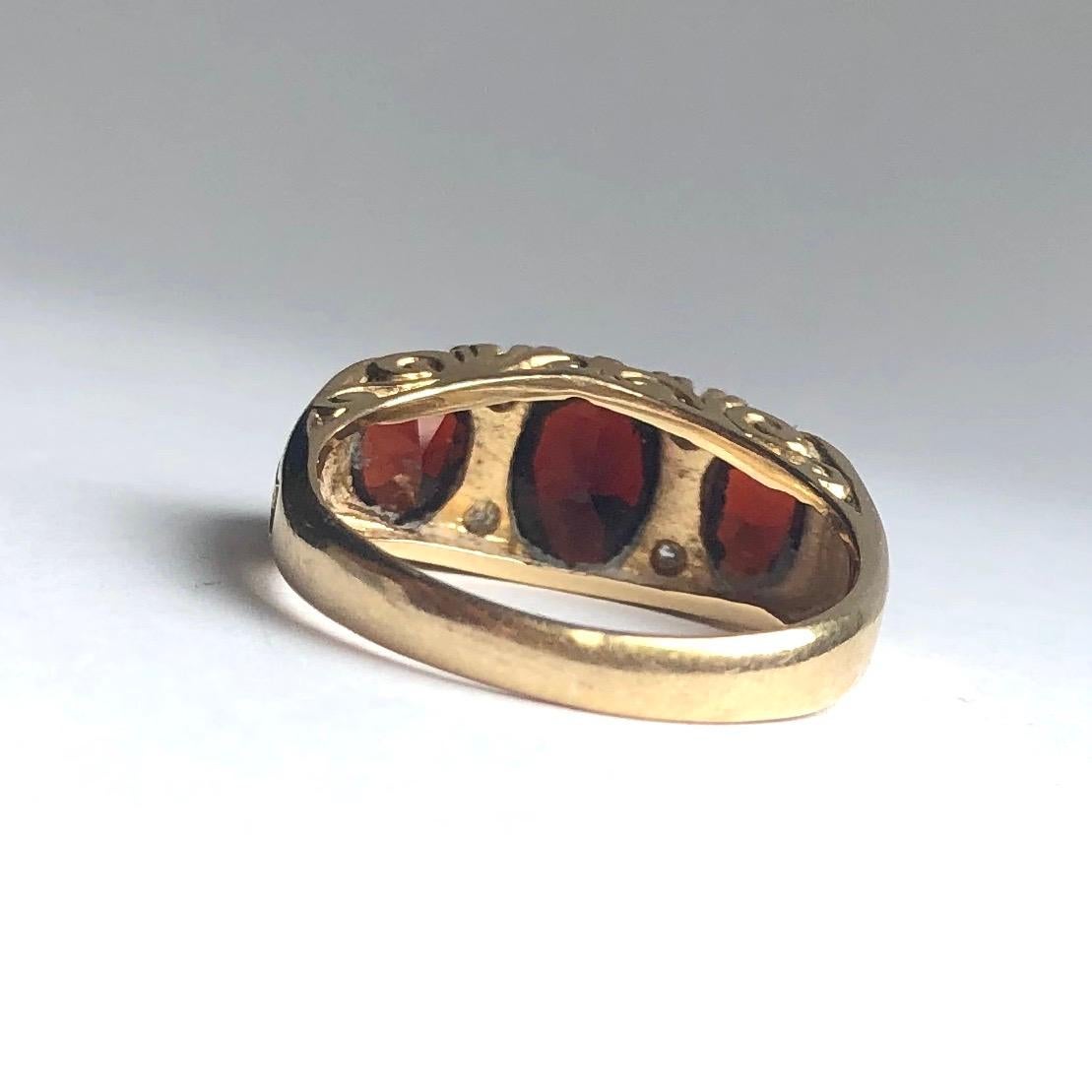 3 stone garnet ring