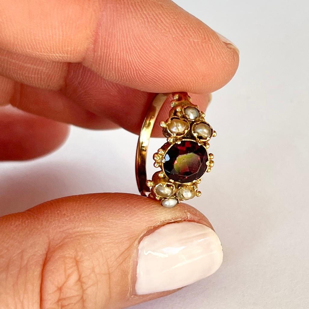 Mixed Cut Antique Garnet and pearl 9 Carat Gold Ring