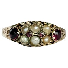 Bague ancienne en or 9 carats grenat et perles