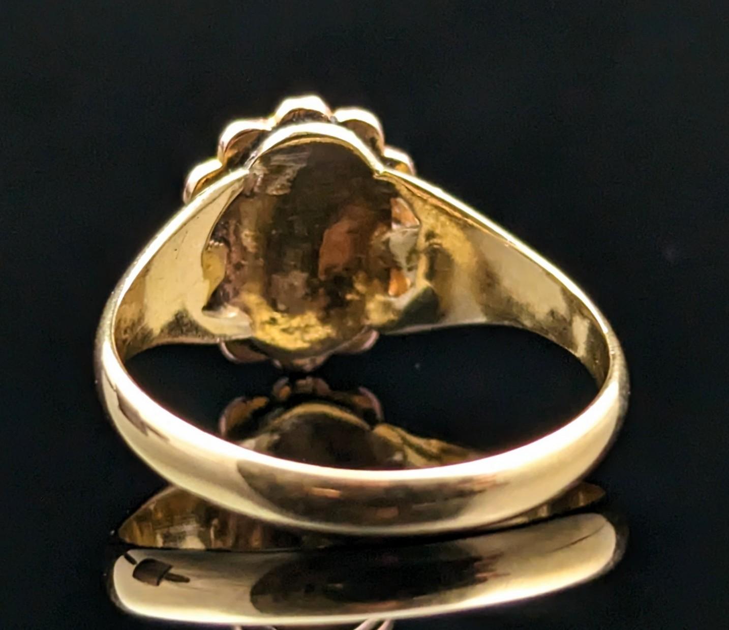 Antique Garnet and Pearl Cluster Ring, 18k Yellow Gold, Edwardian In Fair Condition In NEWARK, GB