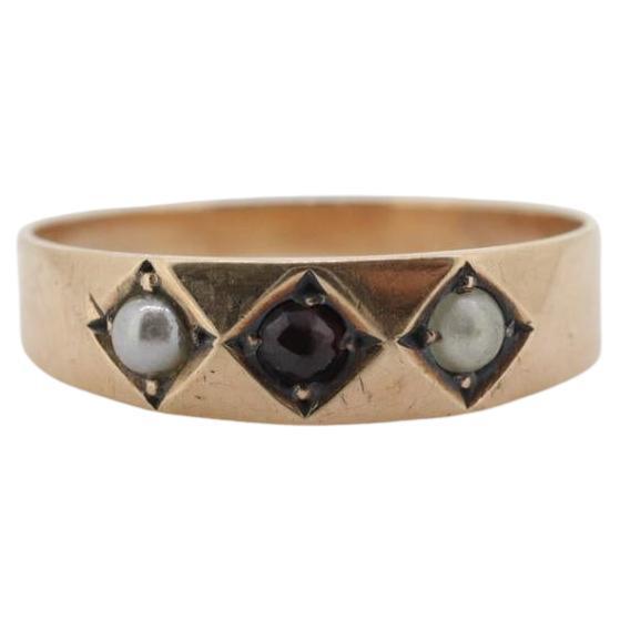 Antique Garnet and Pearl seed Star bezel set ring. Garnet Gypsy setting star