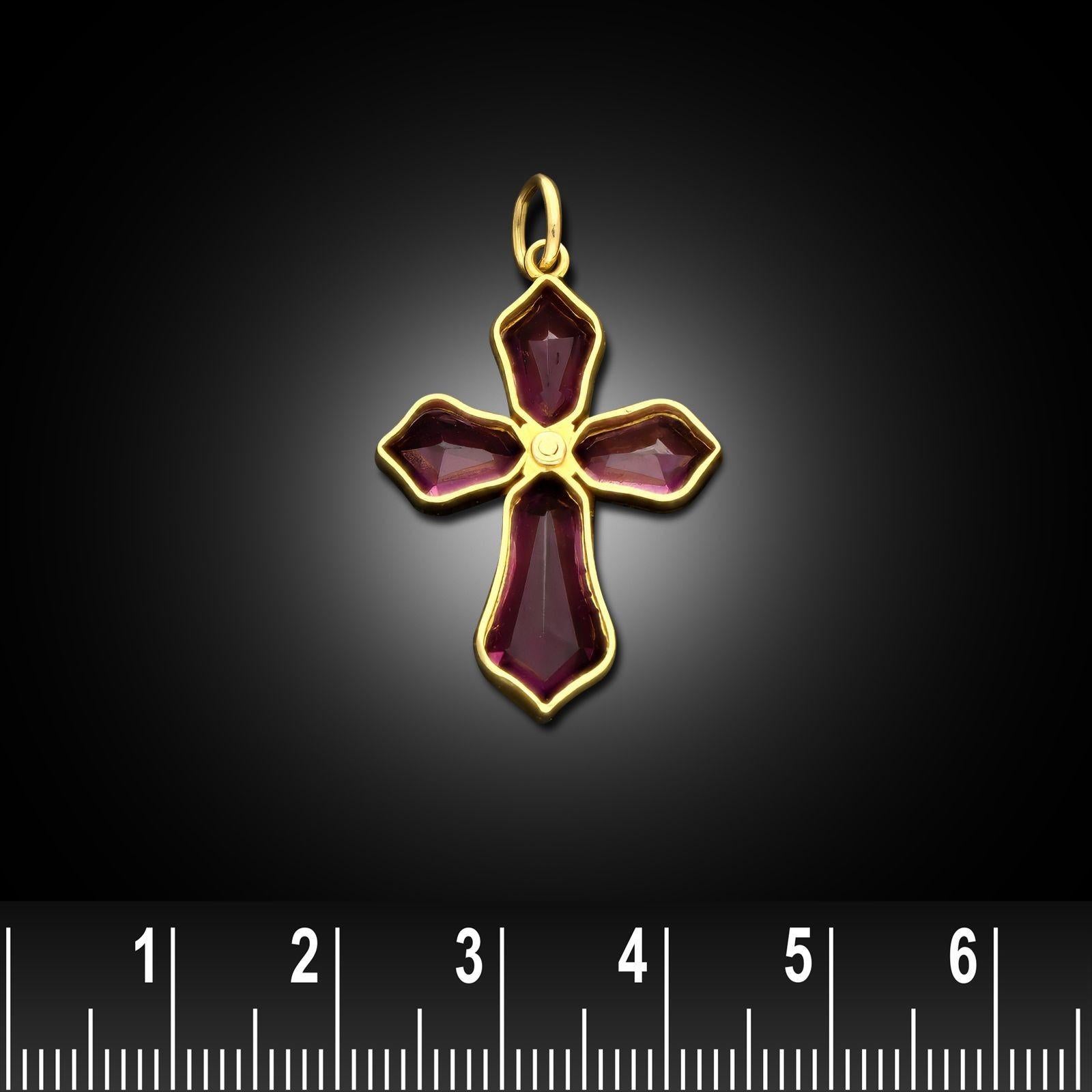 Pendentif Croix en grenat et diamant circa 1880 Bon état - En vente à London, GB