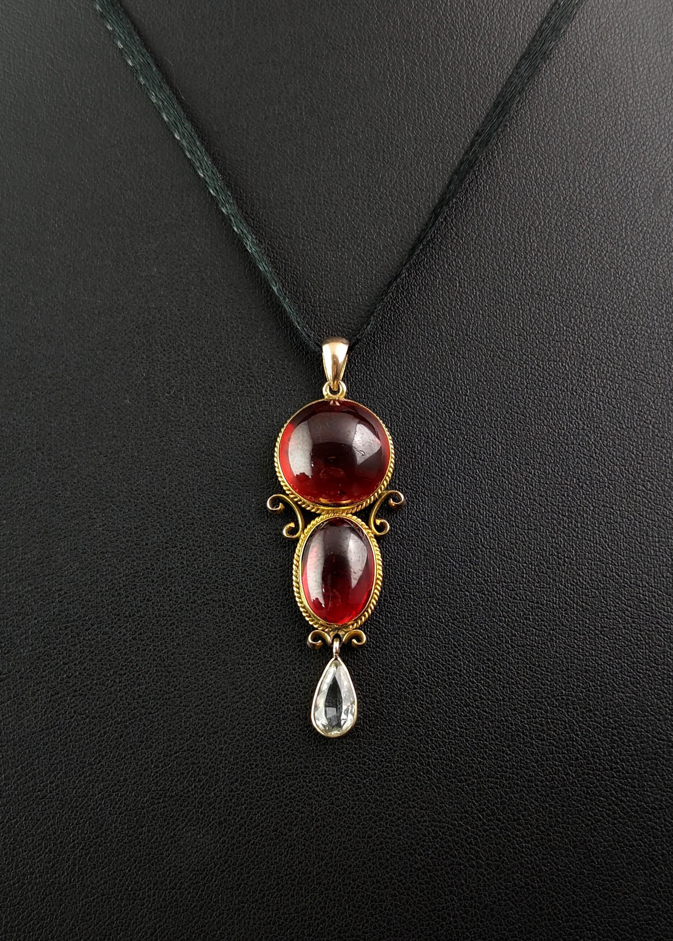 Victorian Antique Garnet drop pendant, Garnet cabochon and Aquamarine, 9k gold 