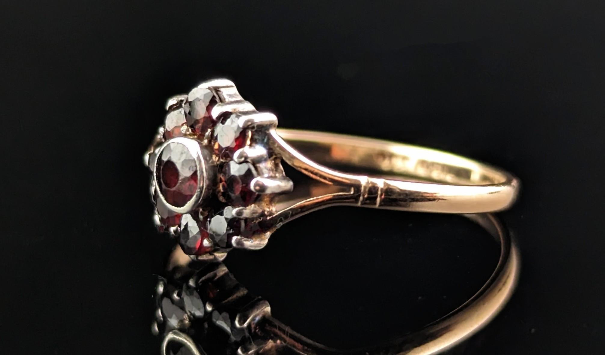 Women's Antique Garnet flower cluster ring, 9k gold and silver  For Sale