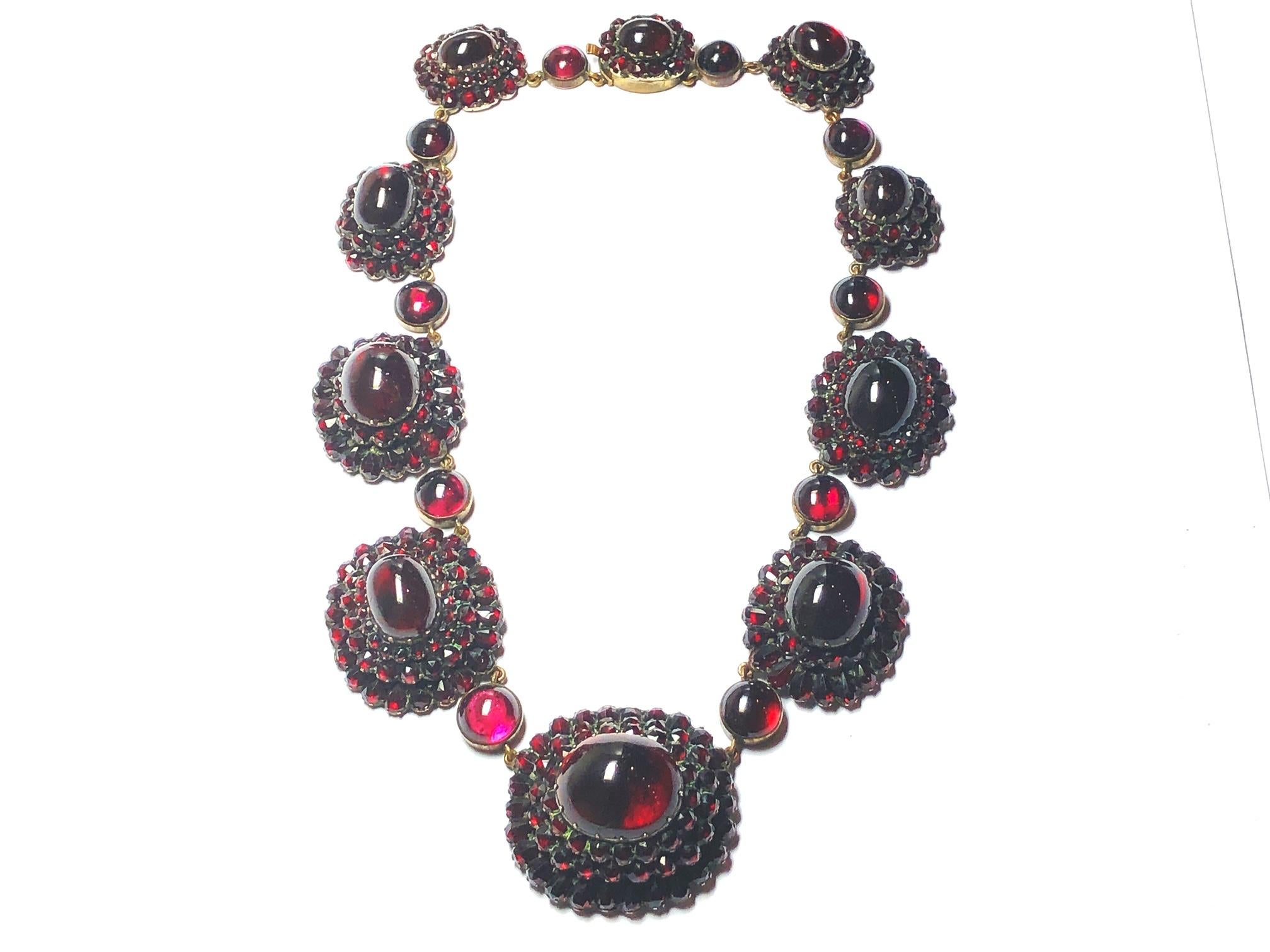 Cabochon Antique Garnet Necklace