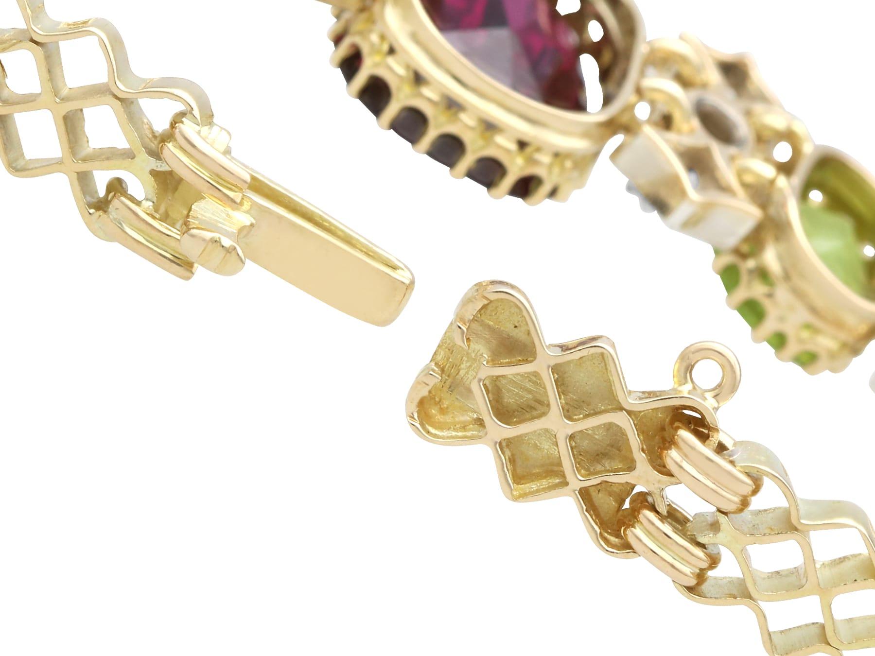 Antique Garnet, Peridot and Diamond, 15 Karat Yellow Gold Bracelet Circa 1910 For Sale 6