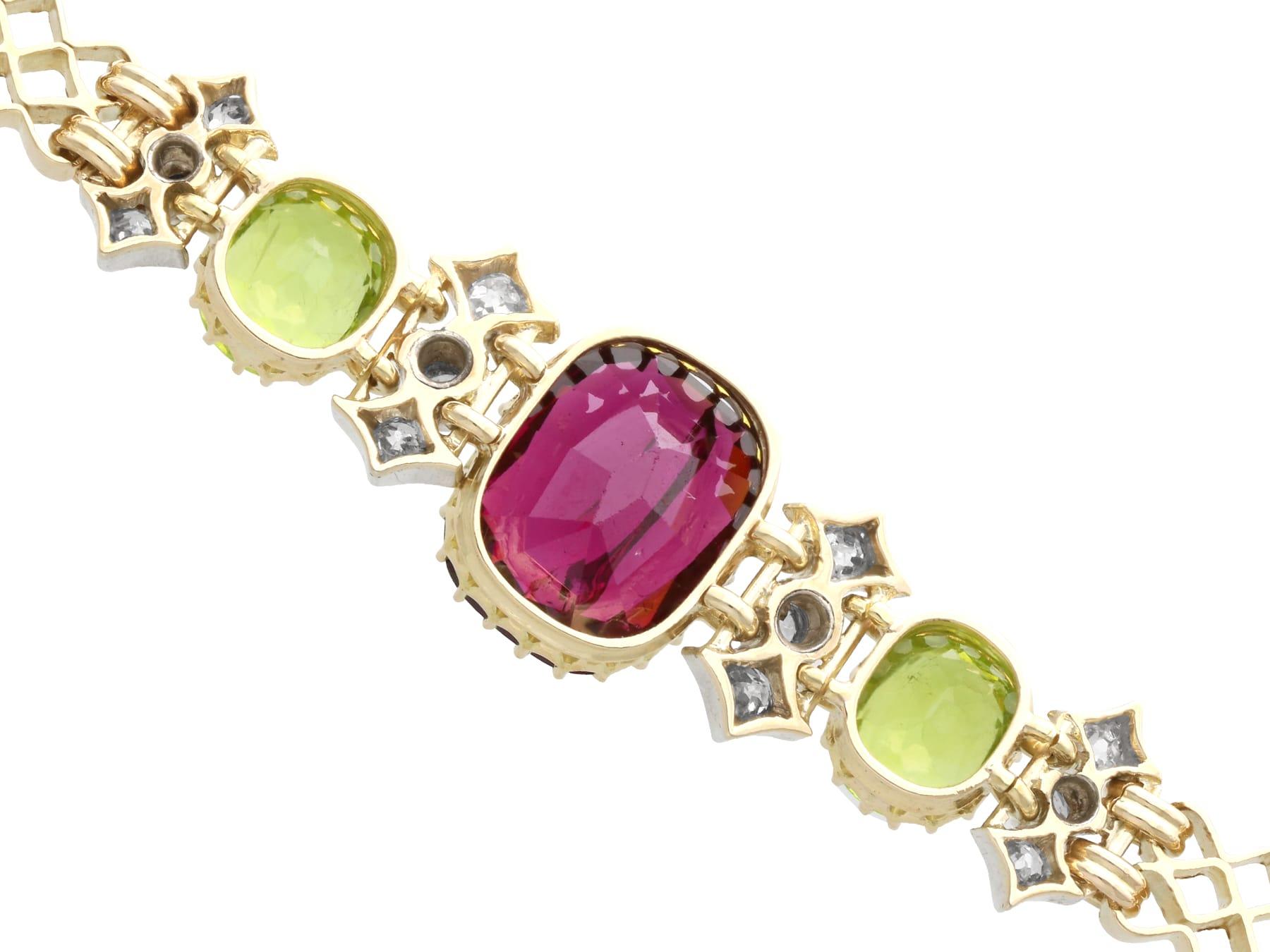 Antique Garnet, Peridot and Diamond, 15 Karat Yellow Gold Bracelet Circa 1910 For Sale 3
