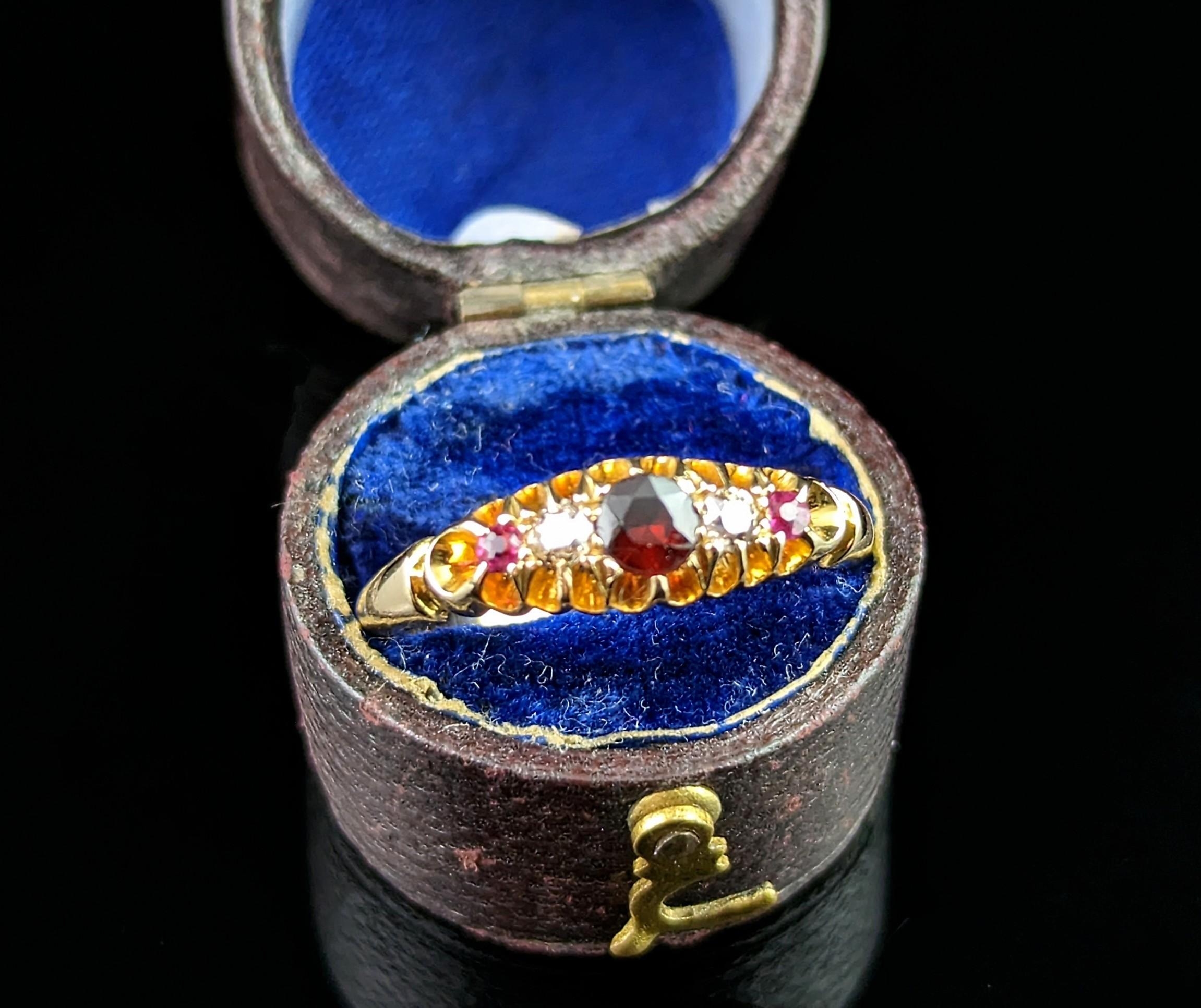 Antique Garnet, Ruby and Diamond Ring, 18ct Gold In Good Condition In NEWARK, GB