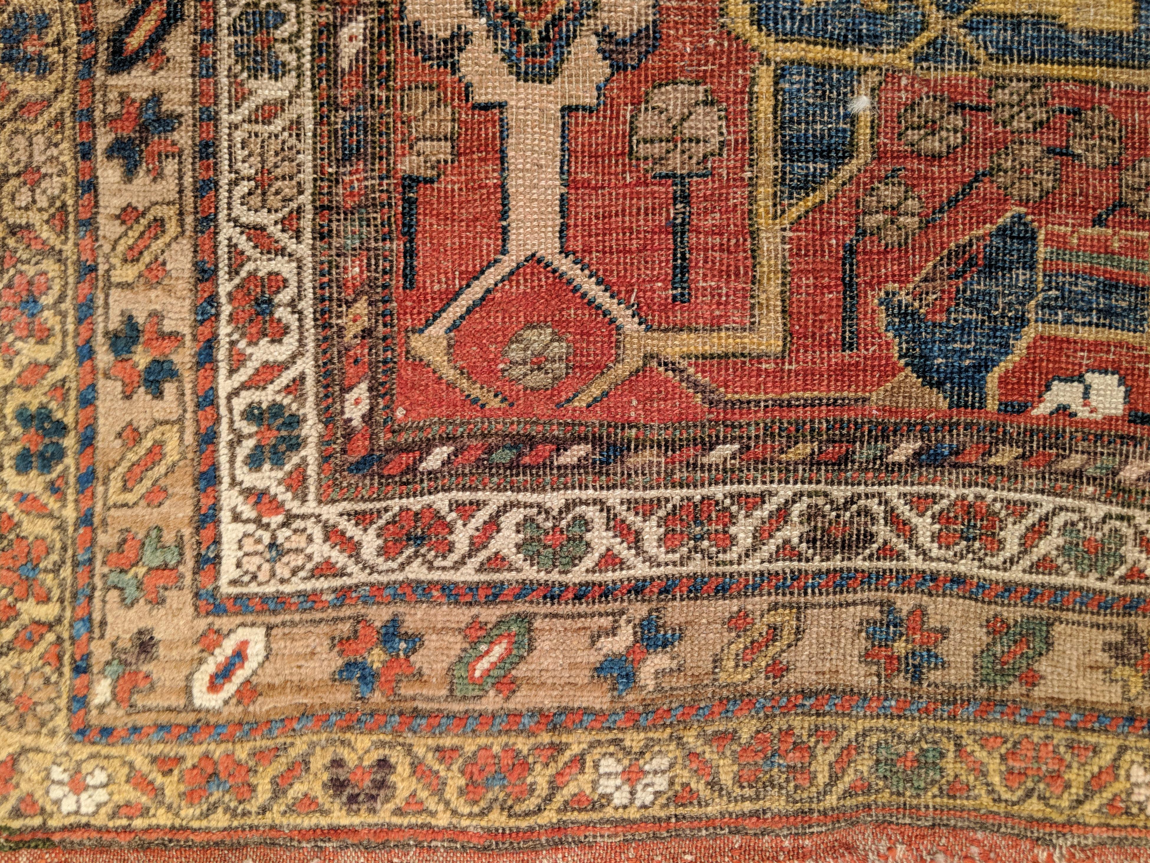 Antique Garrus Bijar Rug with Strapwork Split-Leaf Arabesques For Sale 2