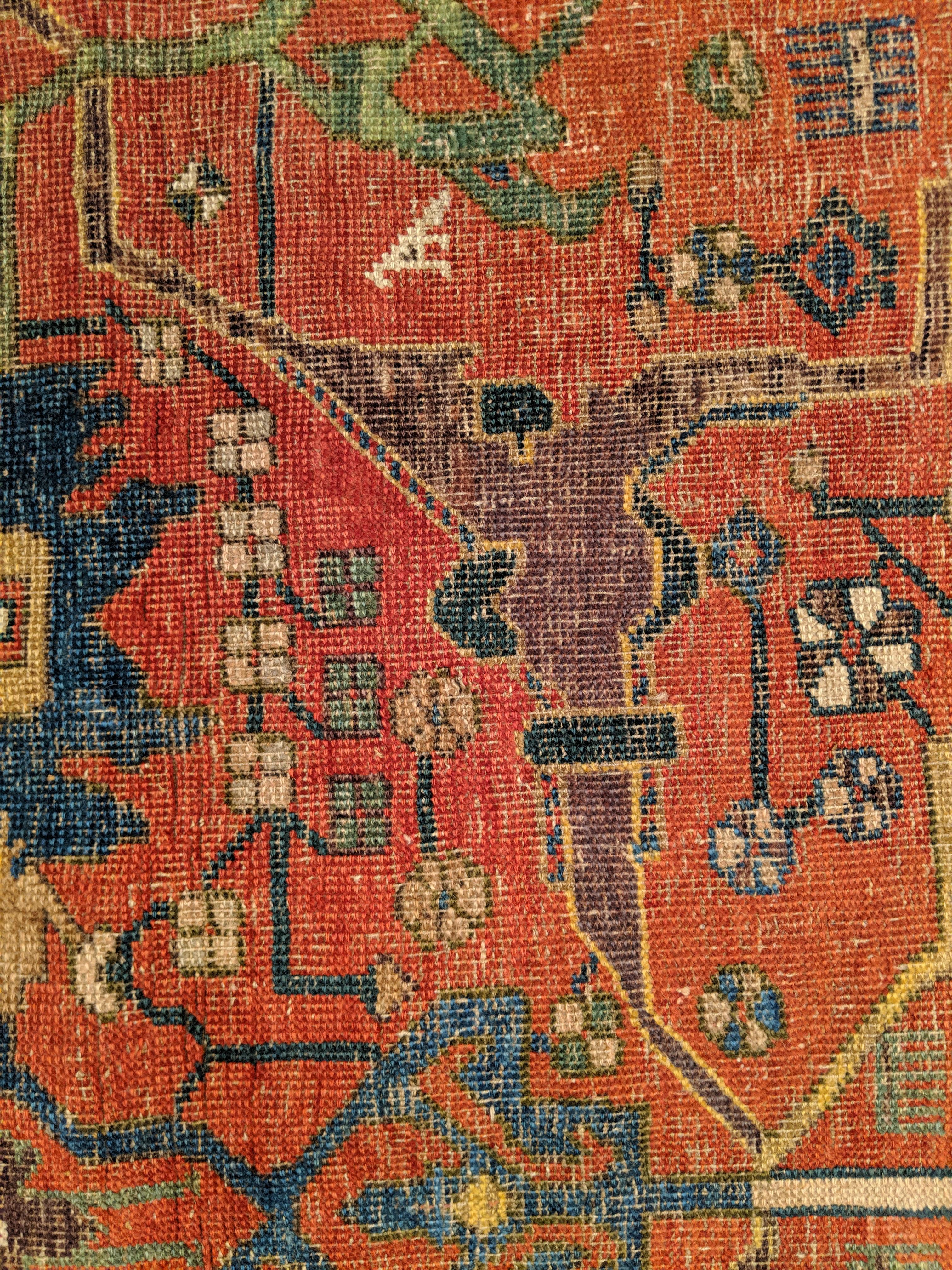 Antique Garrus Bijar Rug with Strapwork Split-Leaf Arabesques For Sale 4