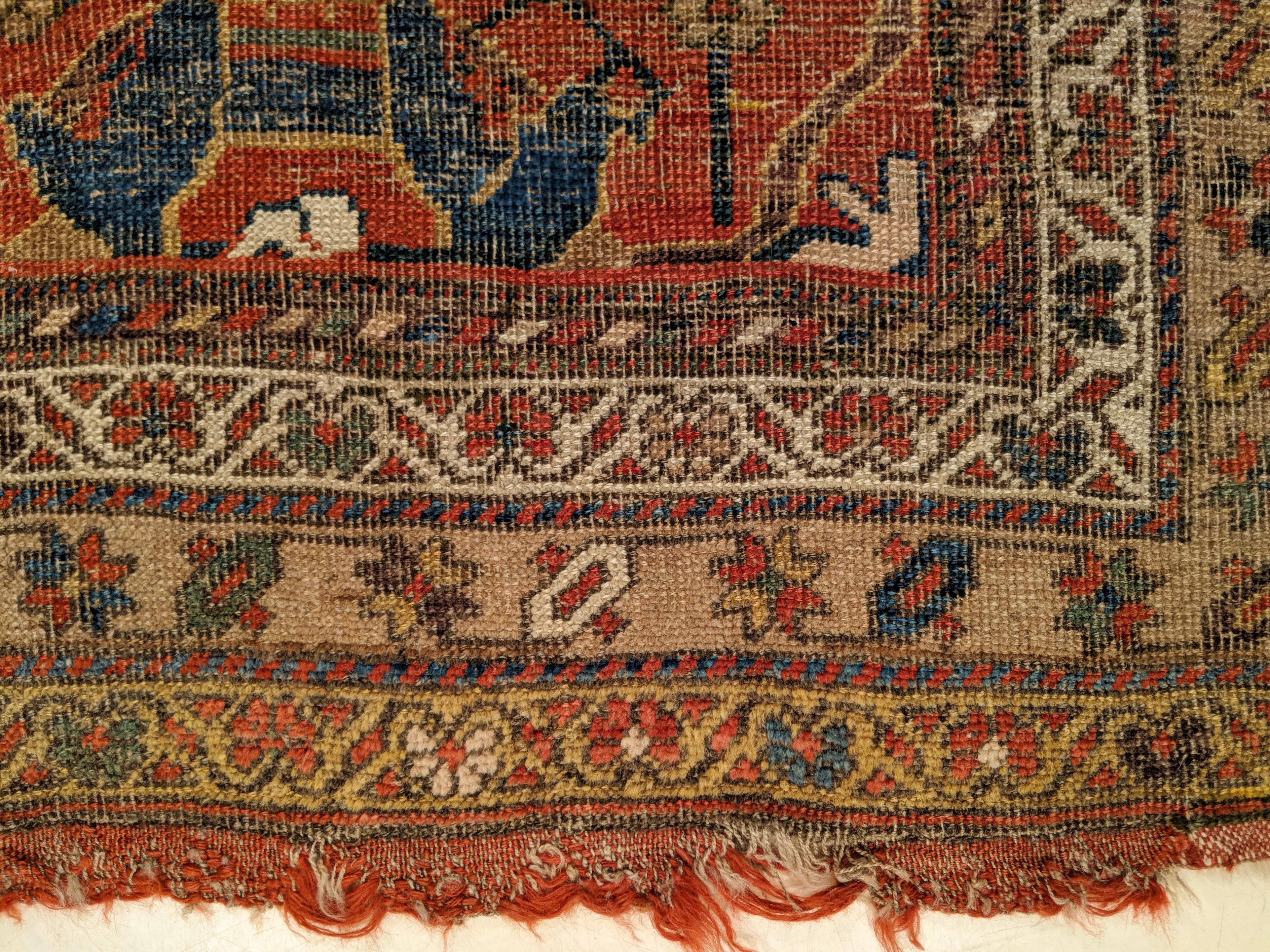 Antique Garrus Bijar Rug with Strapwork Split-Leaf Arabesques For Sale 5