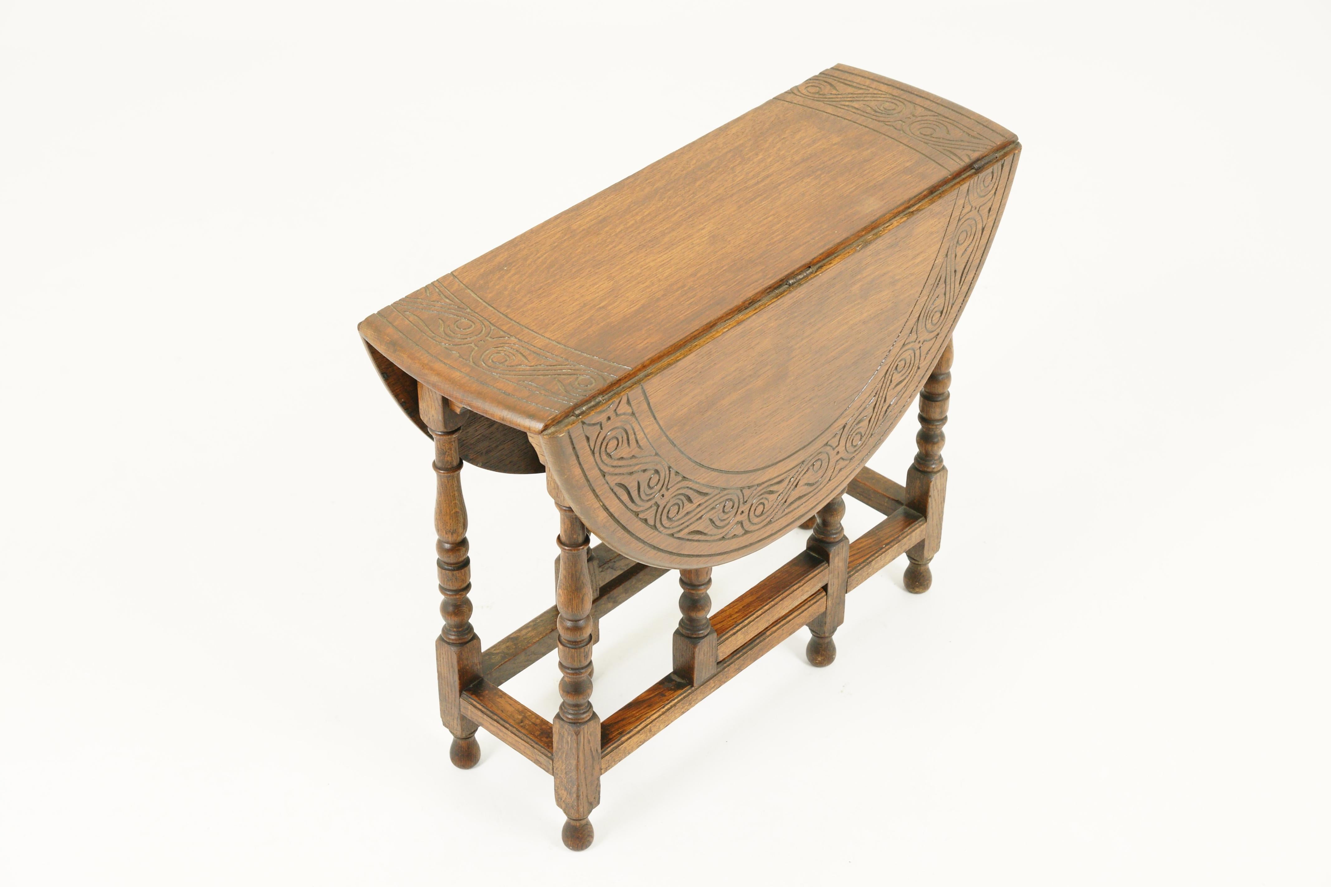 Antique Gateleg Table, Carved Drop Leaf Table, Scotland 1930, B1717 In Good Condition In Vancouver, BC