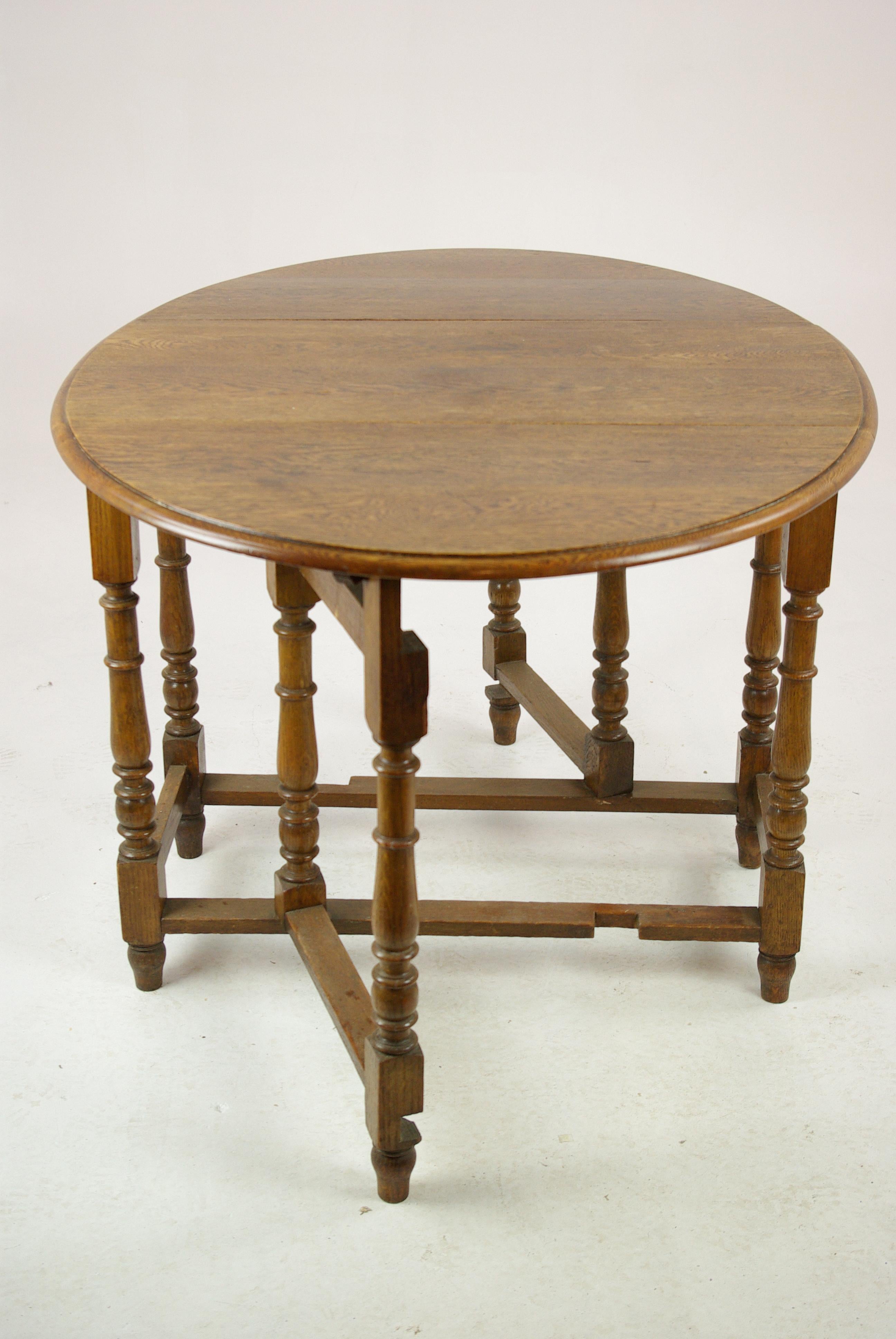 Fait main Antique Gateleg Table:: Table ovale à abattant en chêne:: Ecosse 1920s:: B1419