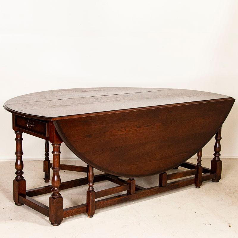 English Antique Gateleg Wake Drop-Leaf Table with Drawers from England