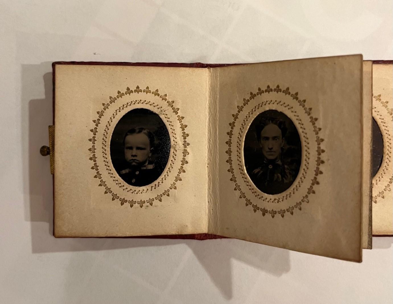 Antique Gem-Size Tintype Portraits Miniature Leather Album 1860-1870. For Sale 4