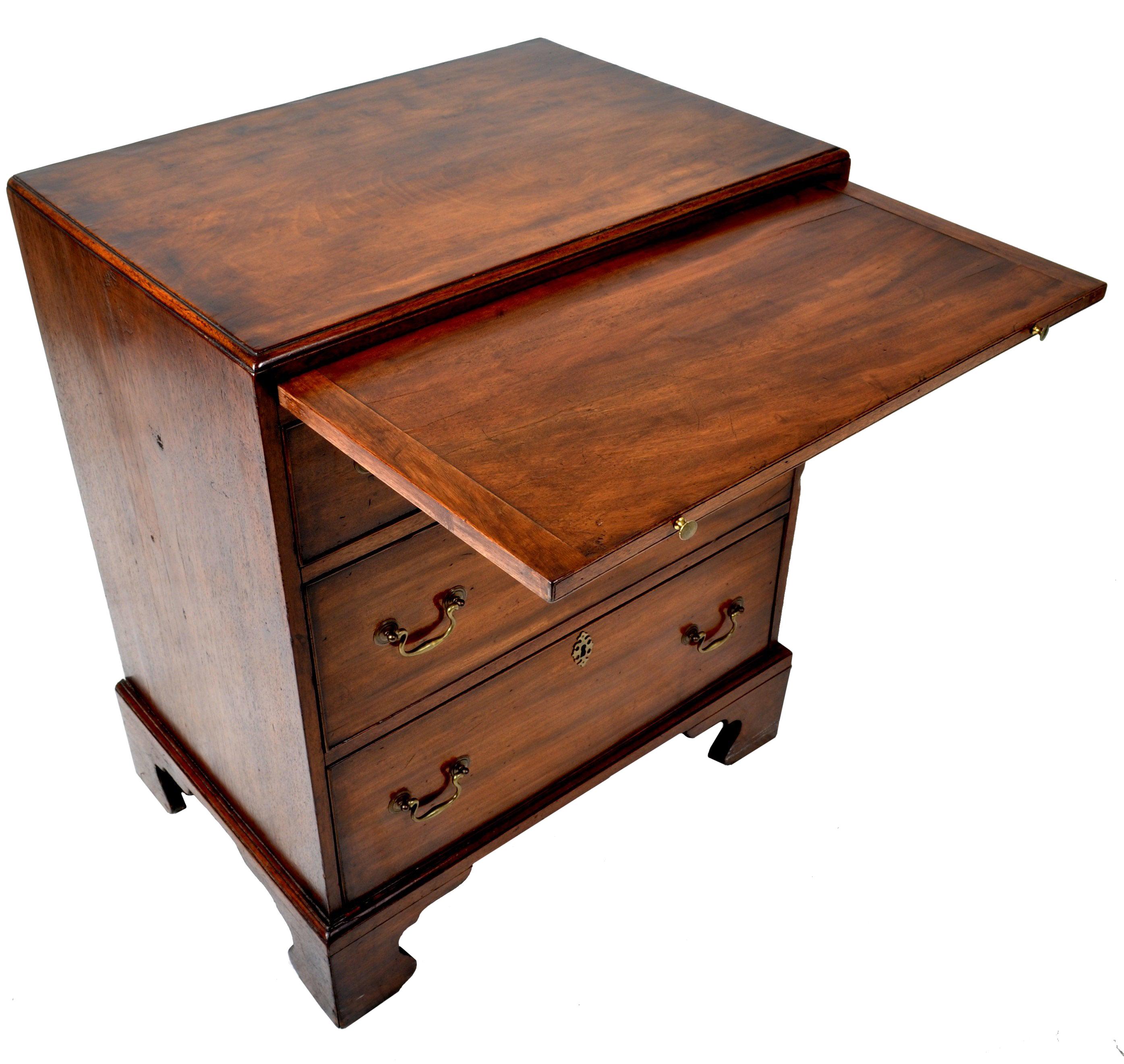 gentleman's chest antique