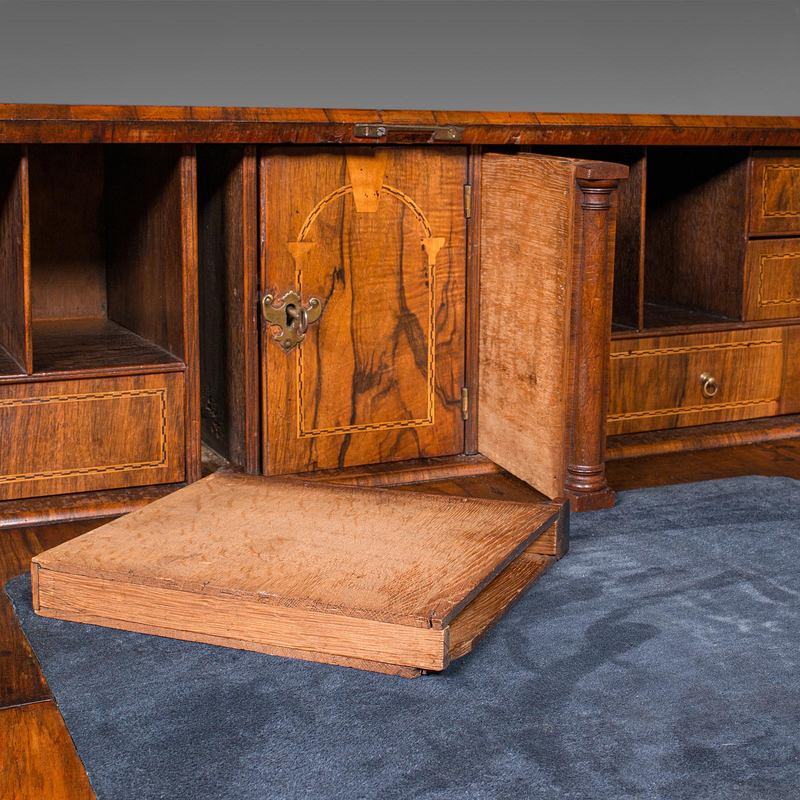 Antique Gentleman's Bureau, English, Walnut, Writing Desk, Secretaire, Georgian For Sale 5