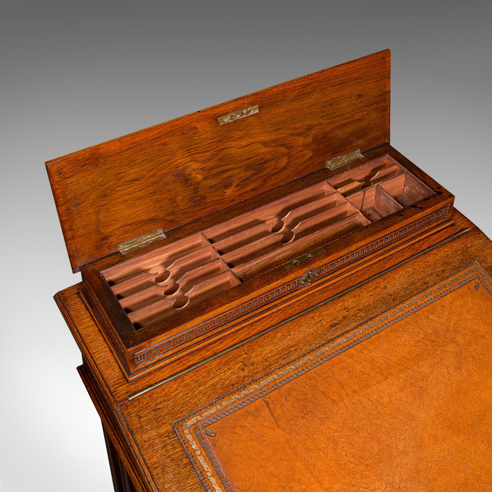 Antiker Gentleman's Davenport-Schreibtisch für Herren, englisch, Nussbaum, viktorianisch, um 1880 im Angebot 2
