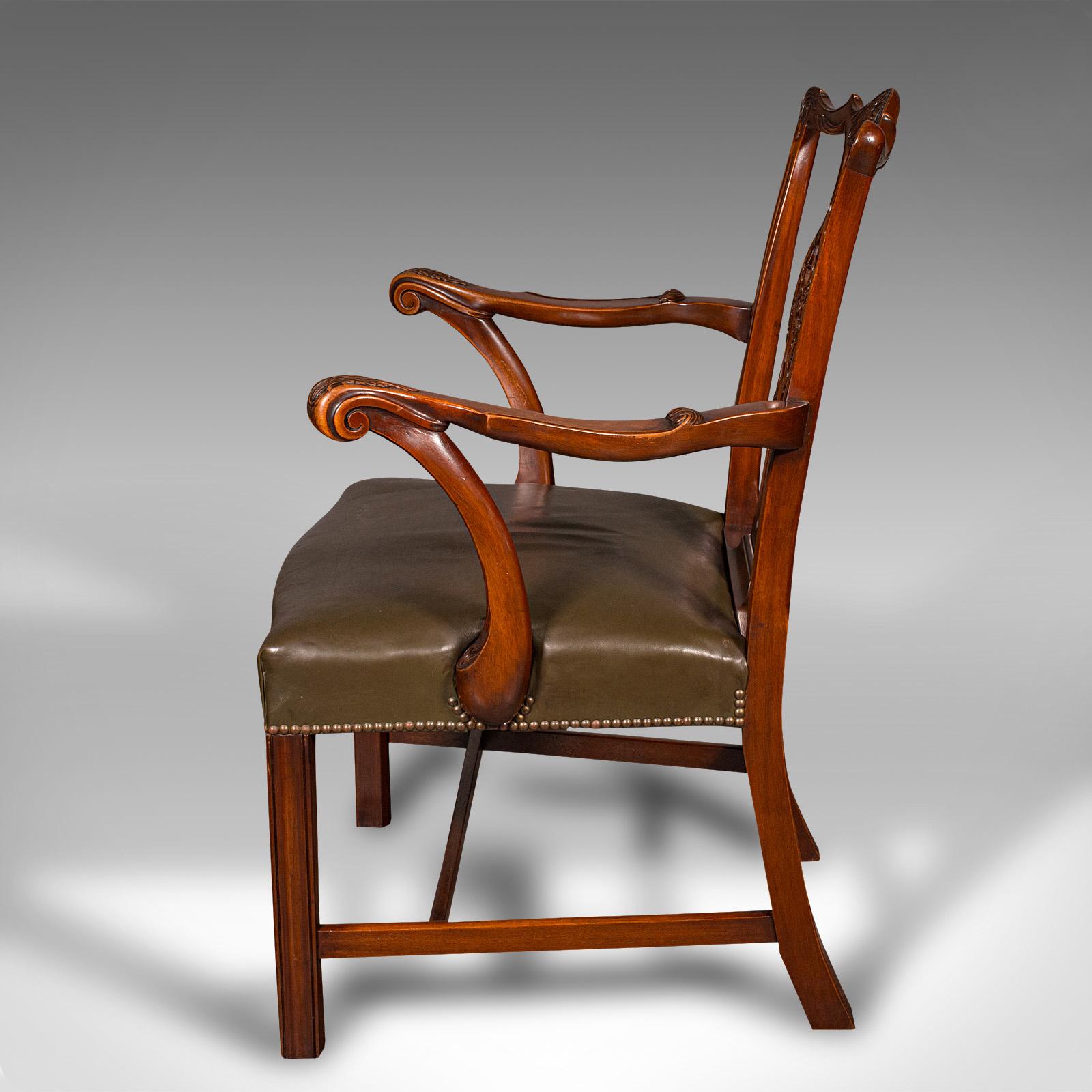 Antique Gentleman's Drawing Room Armchair, English, Chippendale Taste, Victorian In Good Condition For Sale In Hele, Devon, GB